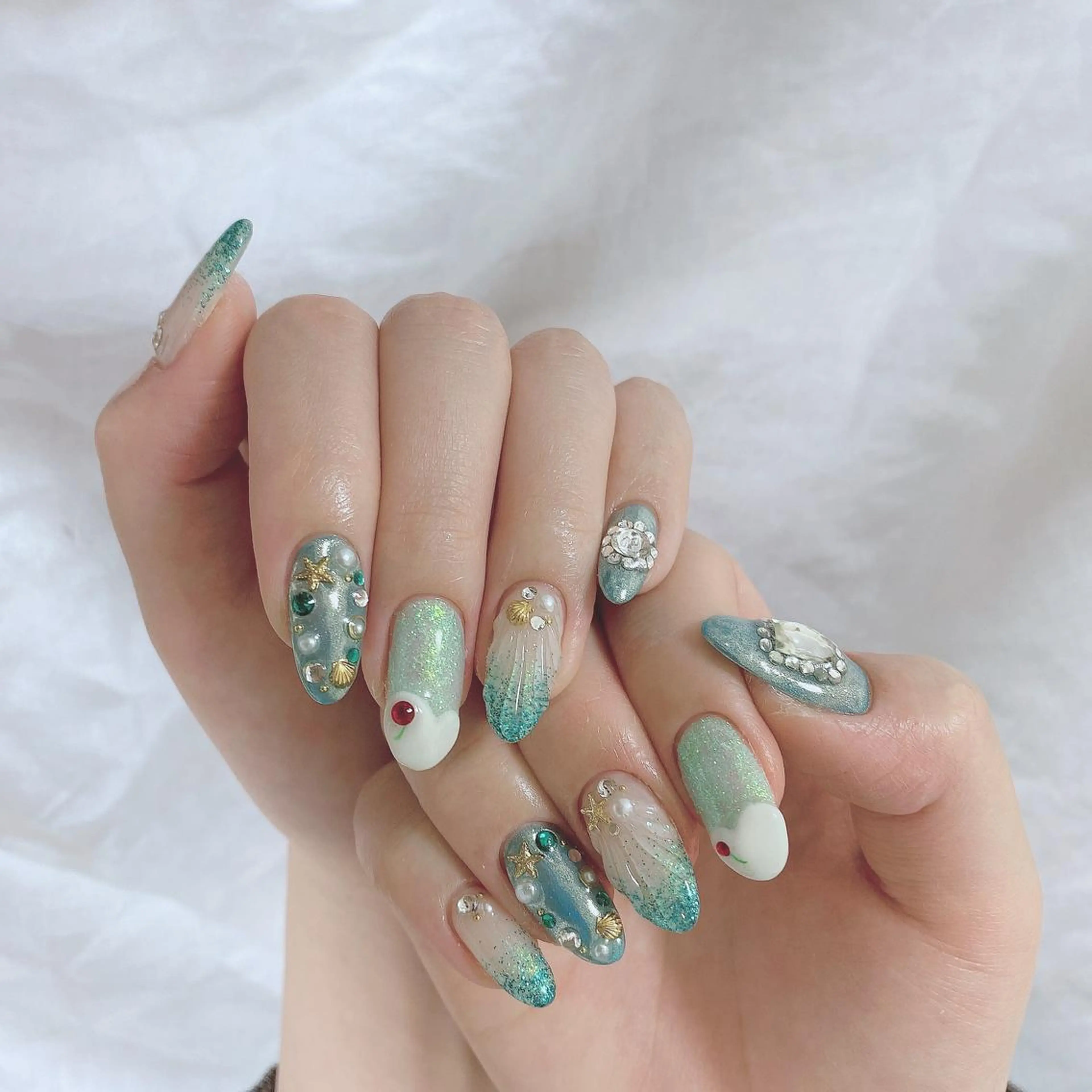 ネイル ハンドネイル SOL NAILのネイルデザイン