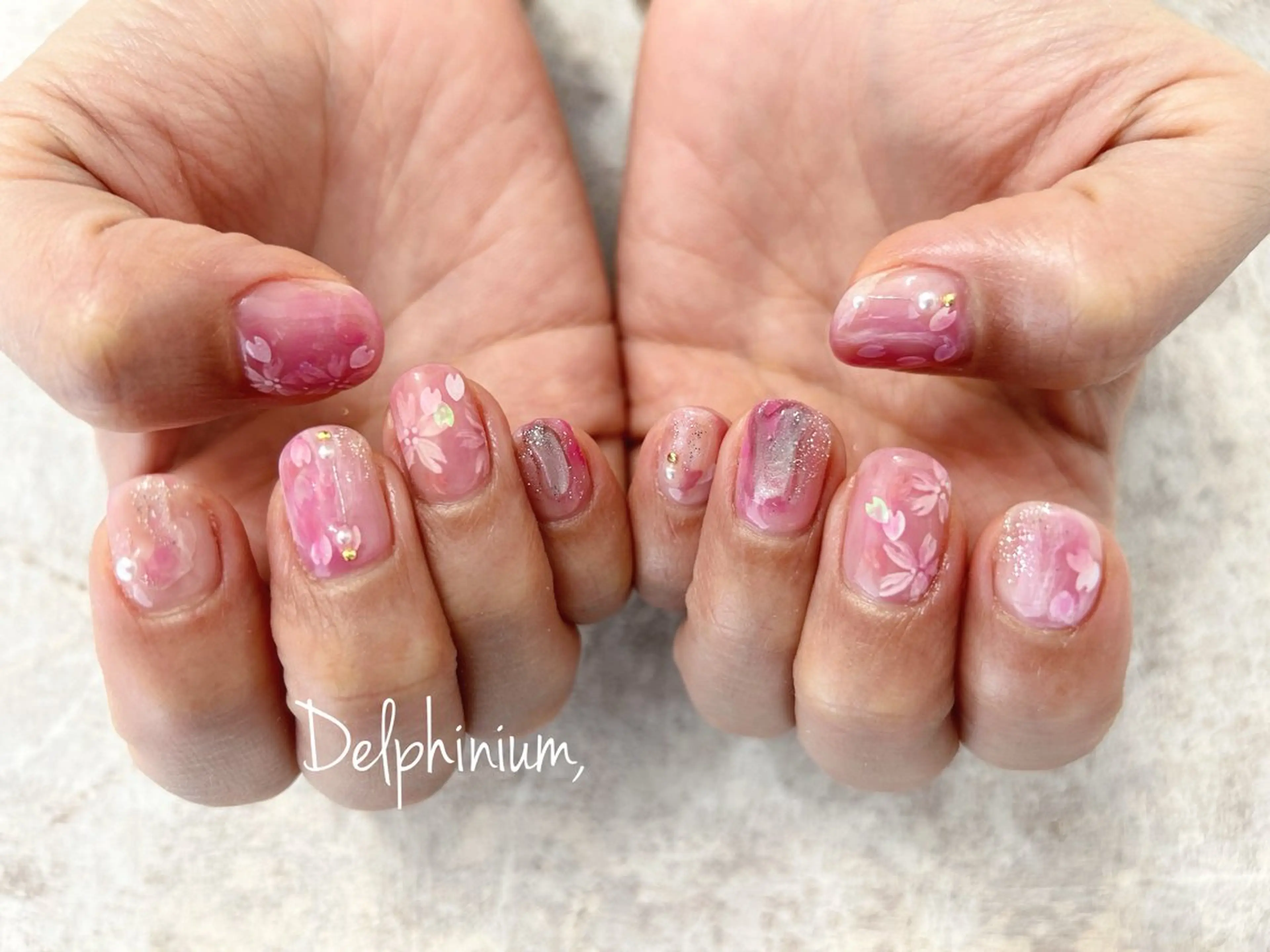 ネイル 桜ネイル ピンク ハンドネイル 岡本 友恵のネイルデザイン