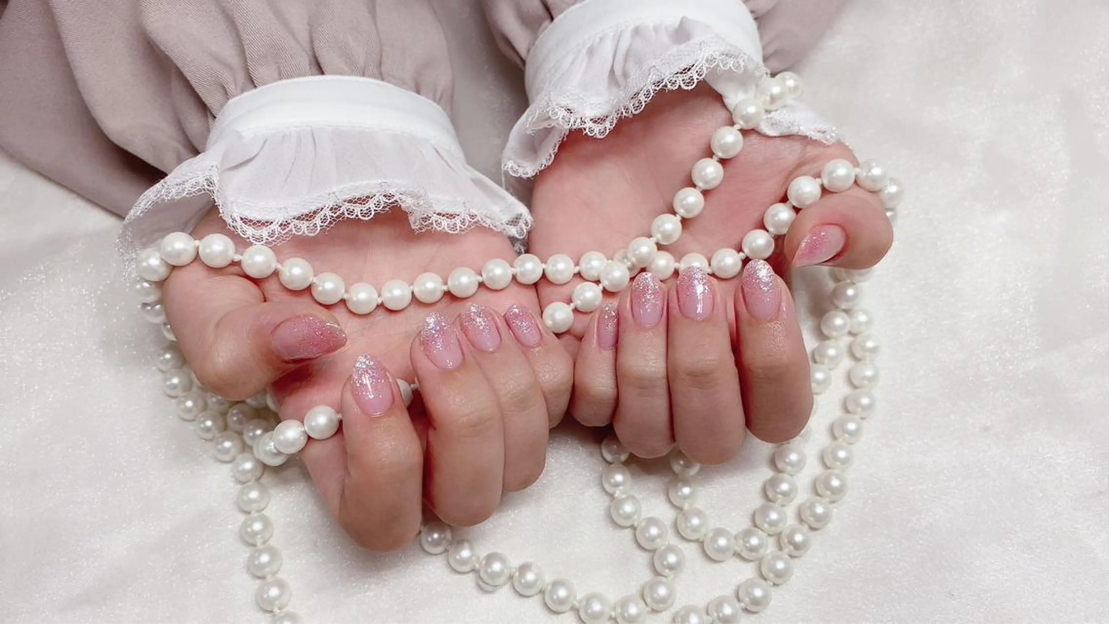 ネイル Raviy イオンモール成田店所属・菅谷 百花のネイルデザイン