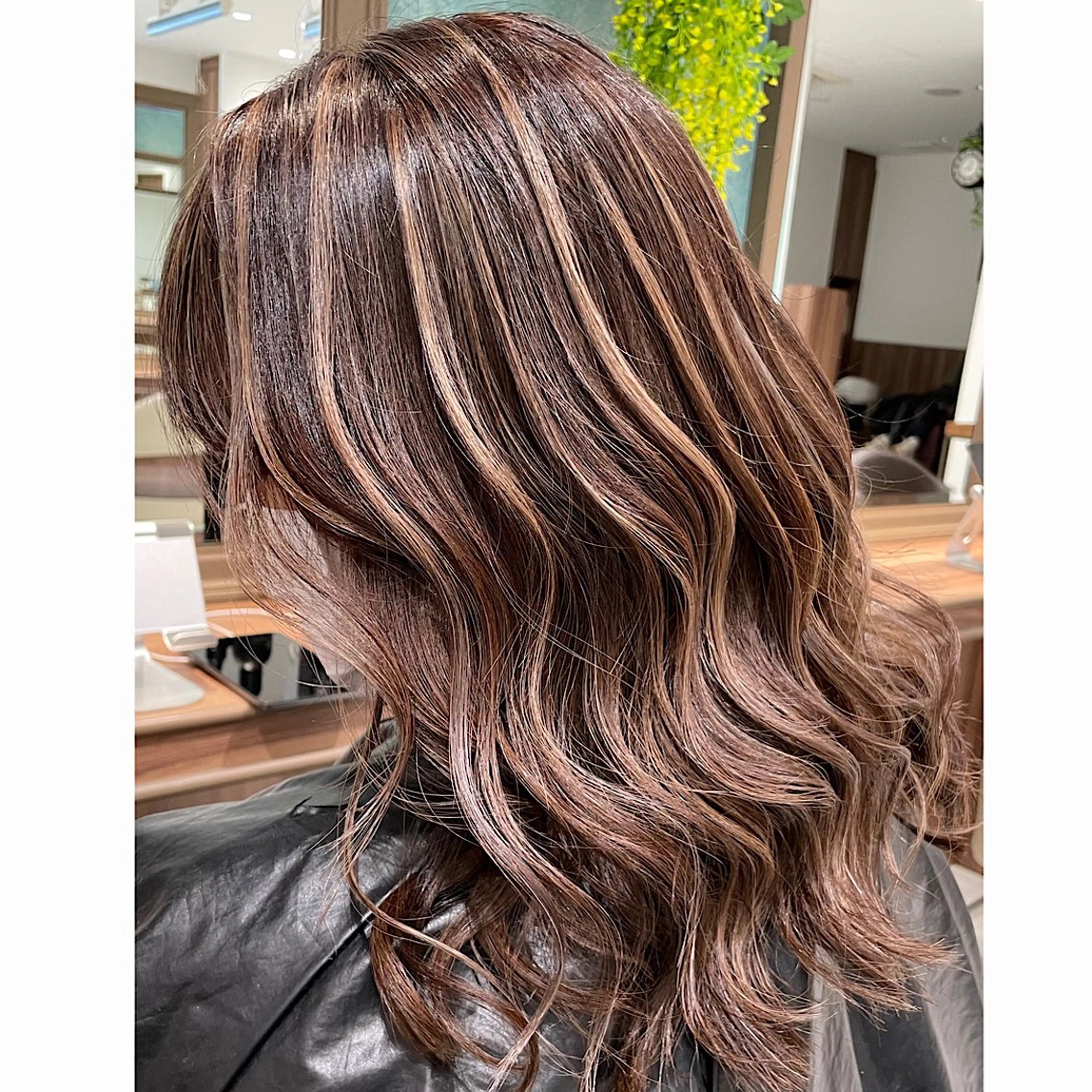 ロング カラー ラフィス池袋所属・✨本格的韓国スタイル 特化✨ﾊﾙｶ✨️のヘアスタイル