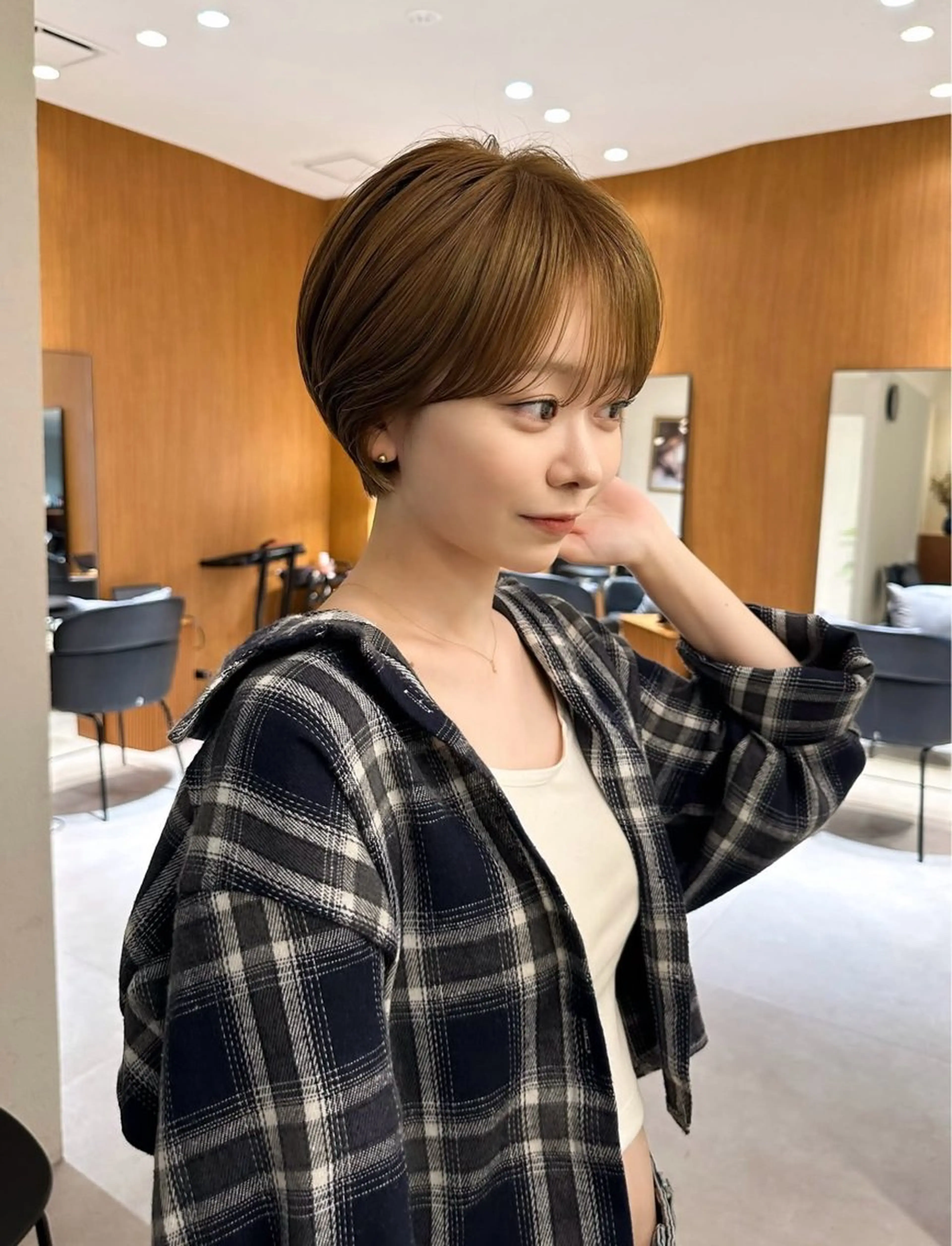 ショート 松村光留 /ショートカットのヘアスタイル