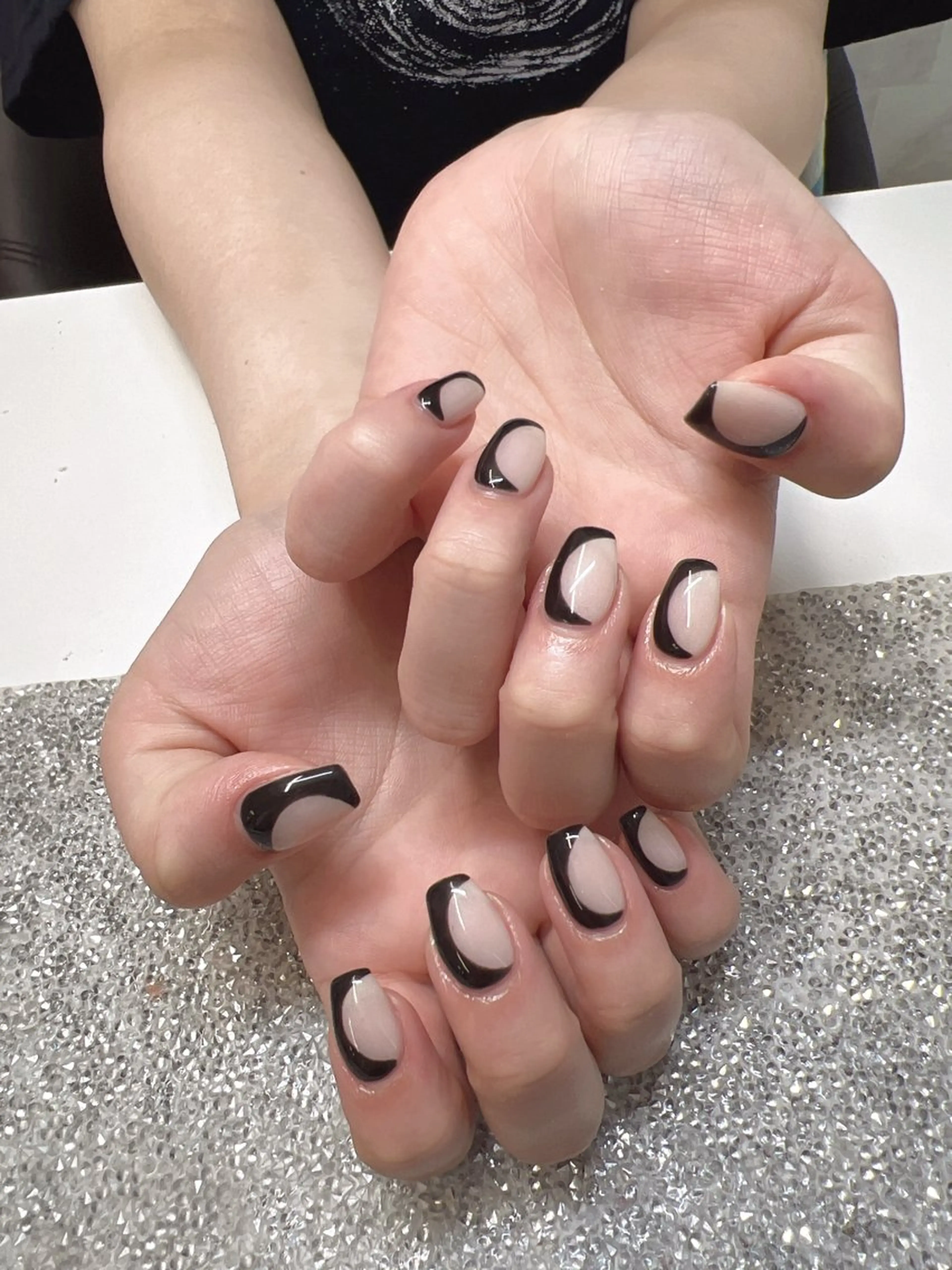 ネイル Guarendo錦糸町店所属・ガレンドウ 白澤 愛子のネイルデザイン