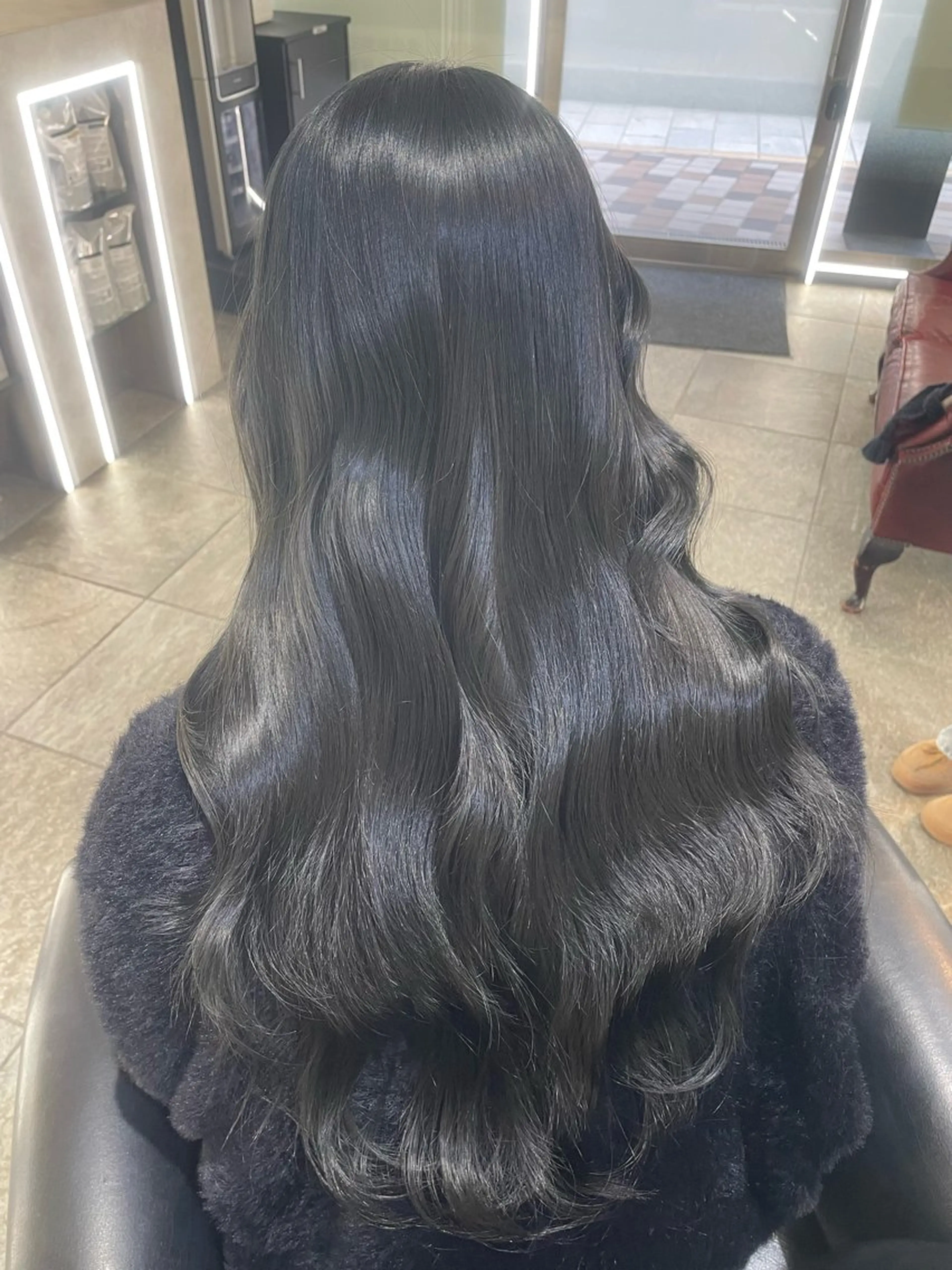 ロング カット ヘアカラー lift by mag所属・ユナ ナチュラル／透明感のヘアスタイル