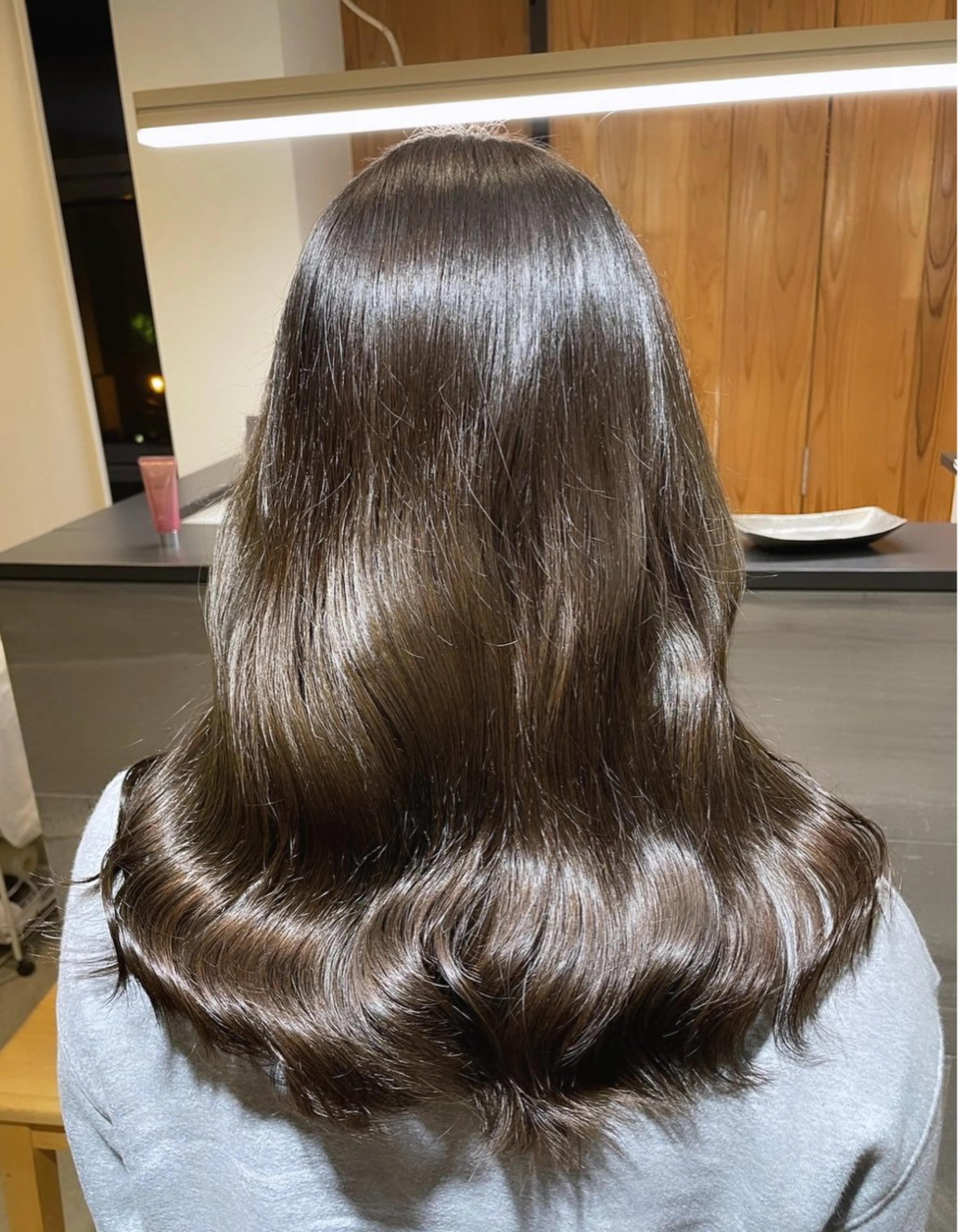 ロング カラー 頼金 愛海のヘアスタイル