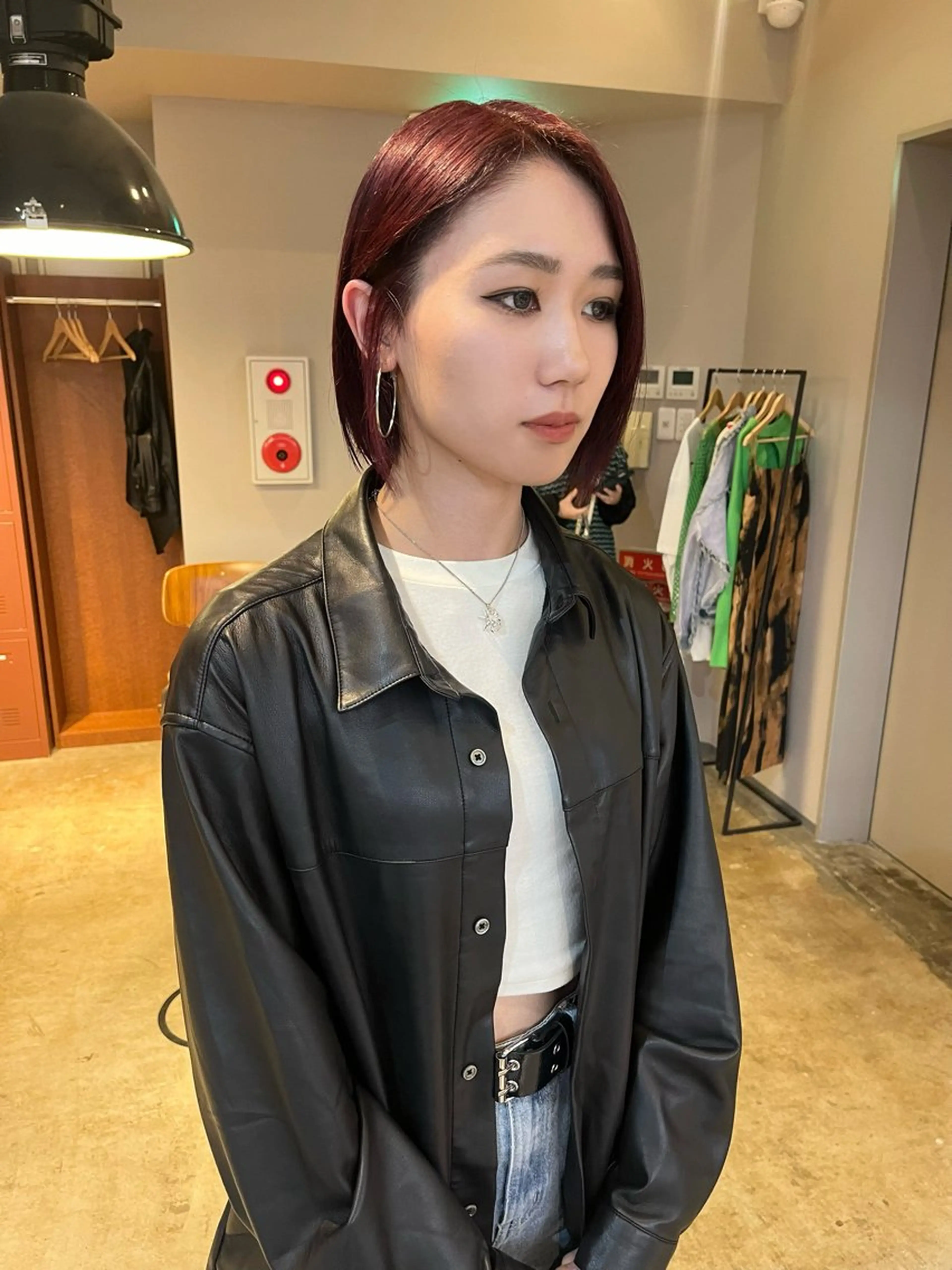 ミディアム カラー ブリーチ ボルドーカラー ヘアカラー トリートメント 🩷ハイトーン透明感 レイヤー🩷ユリカのヘアスタイル