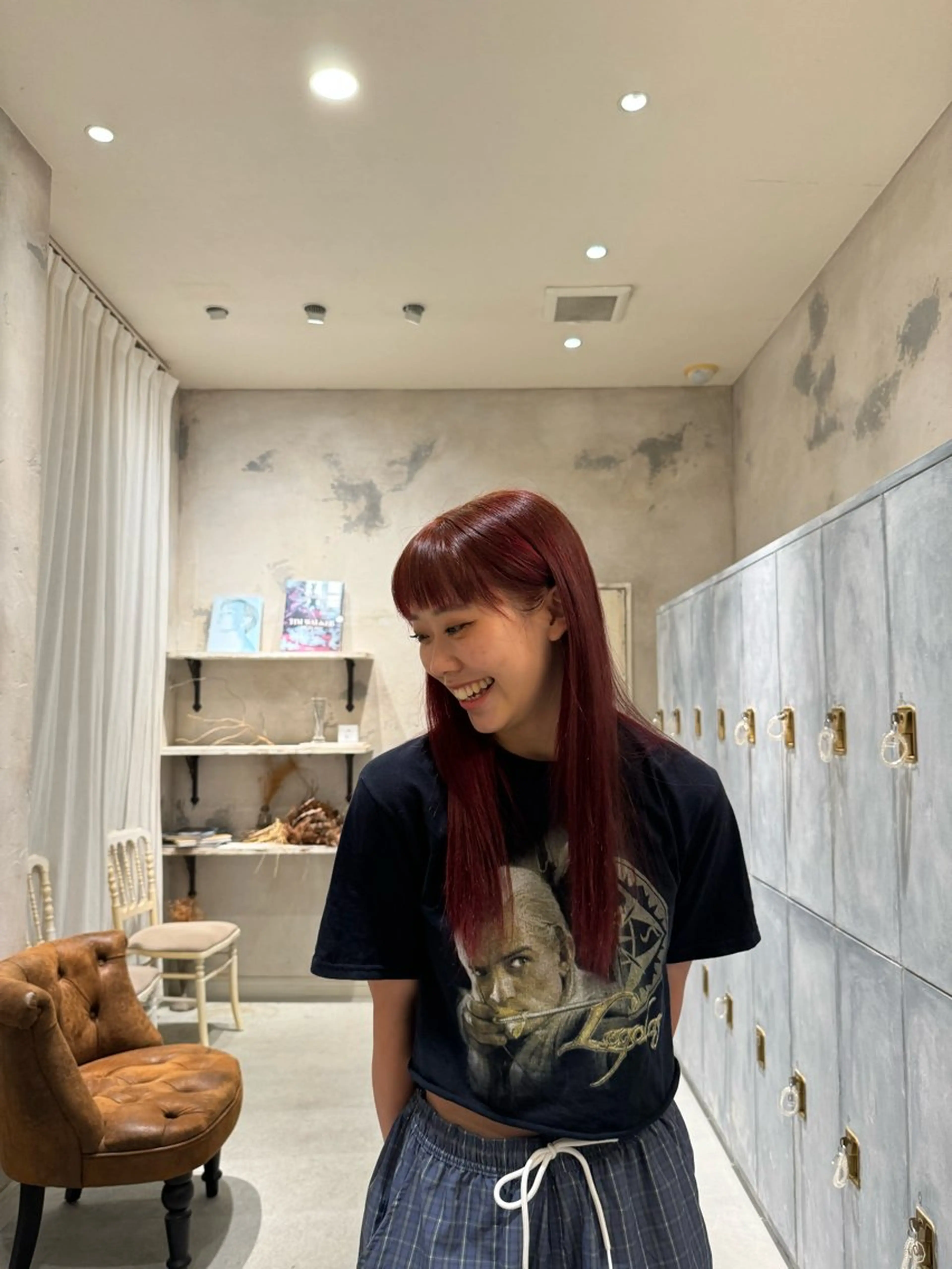 ロング カラー レッドカラー なかやま れいかのヘアスタイル