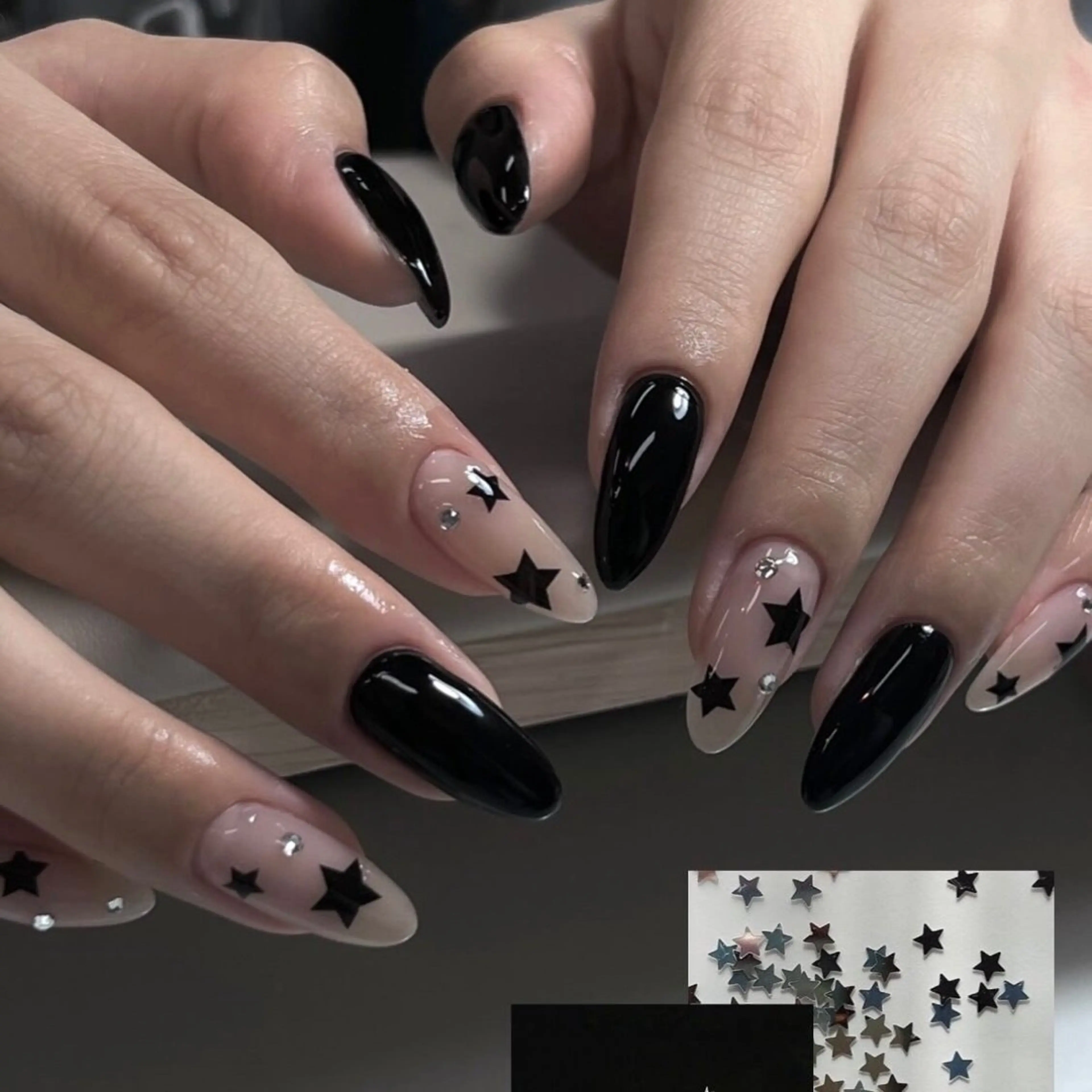 ネイル グラデーション ラメ(グリッター) マグネットネイル ミラーネイル ニュアンスネイル ハンドネイル Lumi de nails所属・Lumi de nailsのネイルデザイン