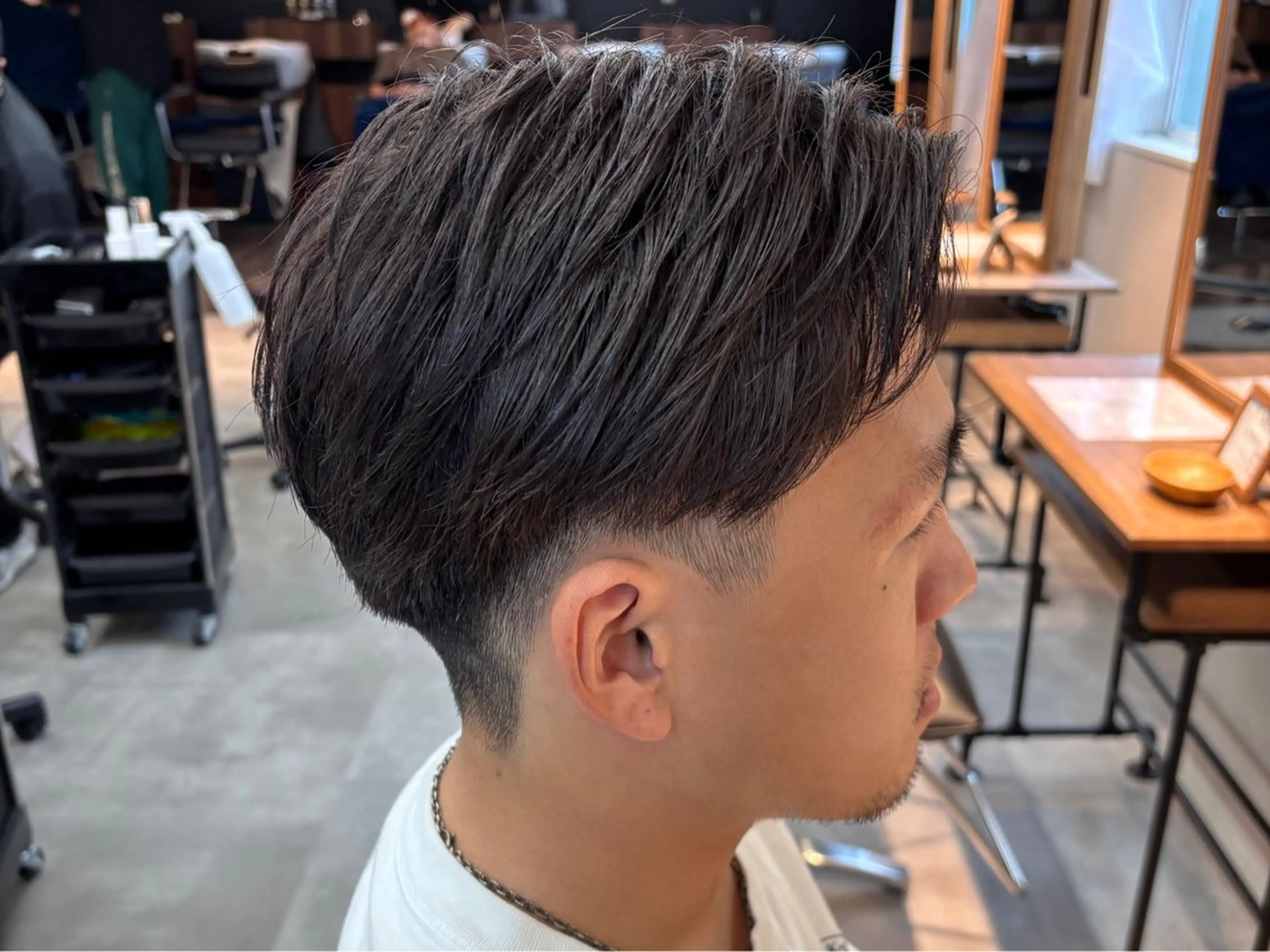 ショート メンズ カット 男に磨きをかけるフェ ードヘア👊🏼/森のヘアスタイル