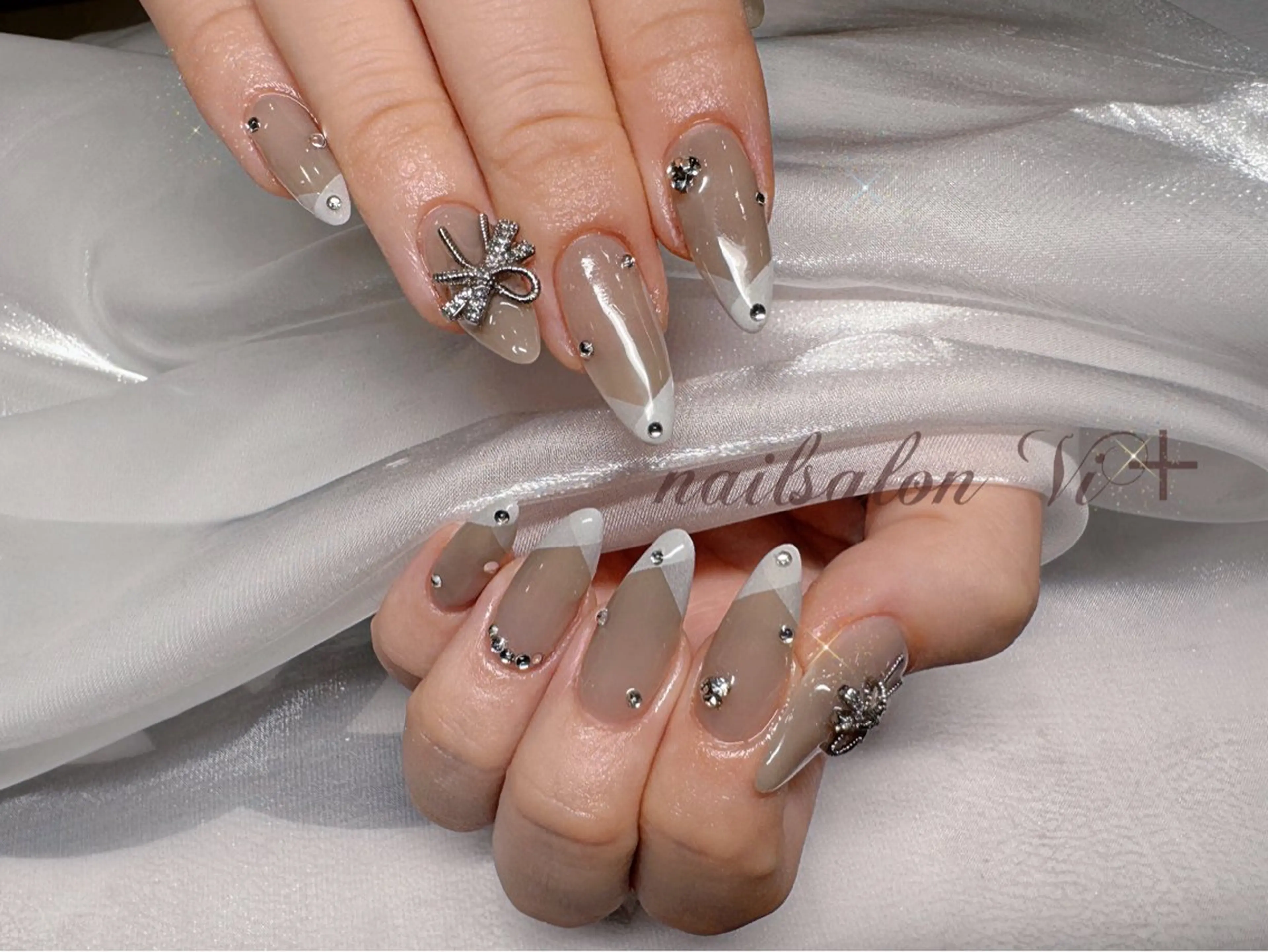 ネイル ハンドネイル ✨Nailsalon Vi+✨のネイルデザイン