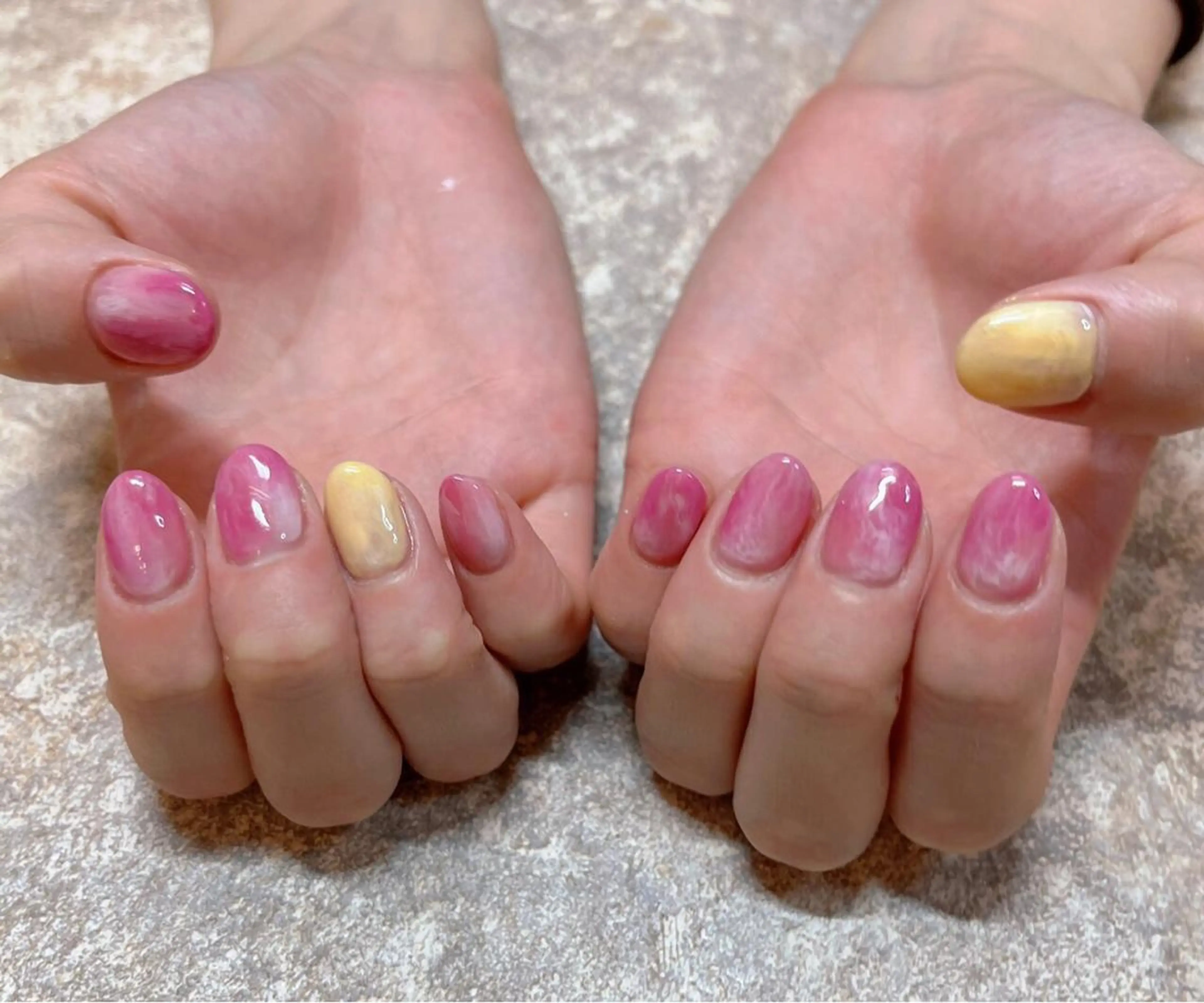 ネイル ハンドネイル LOVE NAIL 💕Sonoのネイルデザイン