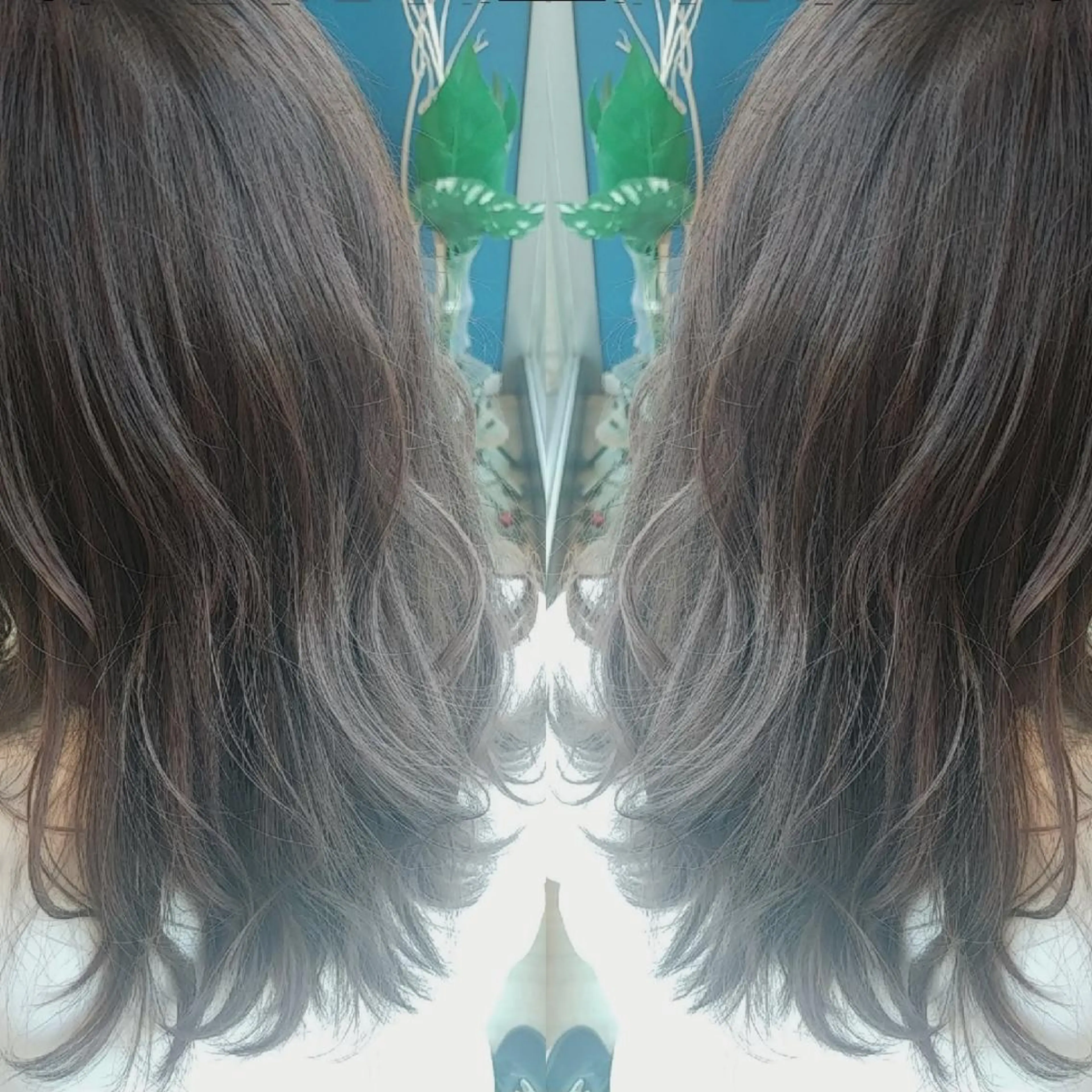 セミロング カラー ベージュカラー ハイライトカラー ハイライト 池田 恵久美のヘアスタイル