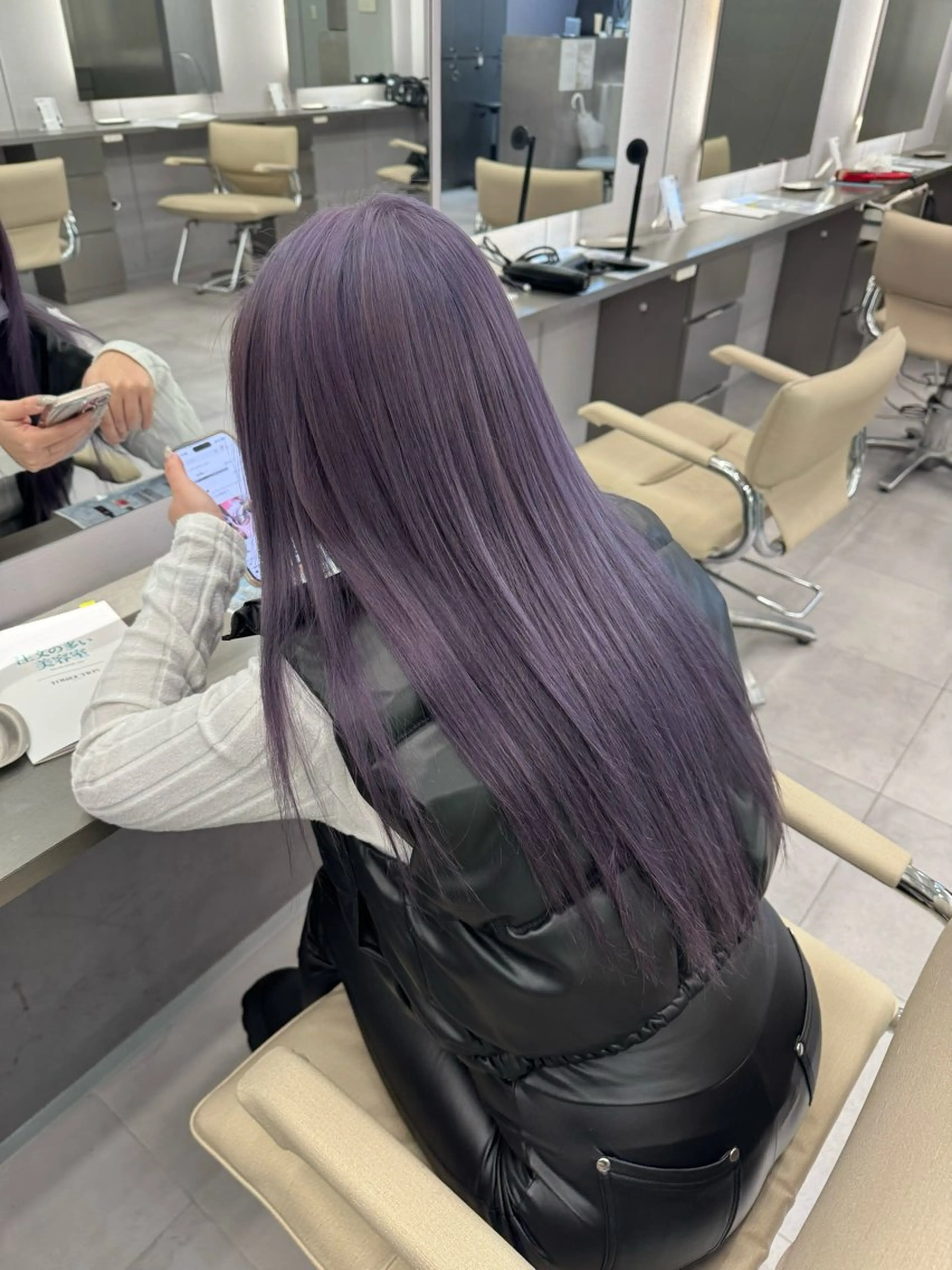 ロング カラー ヘアカラー トリートメント ハイトーン/名古屋 Hinakiのヘアスタイル