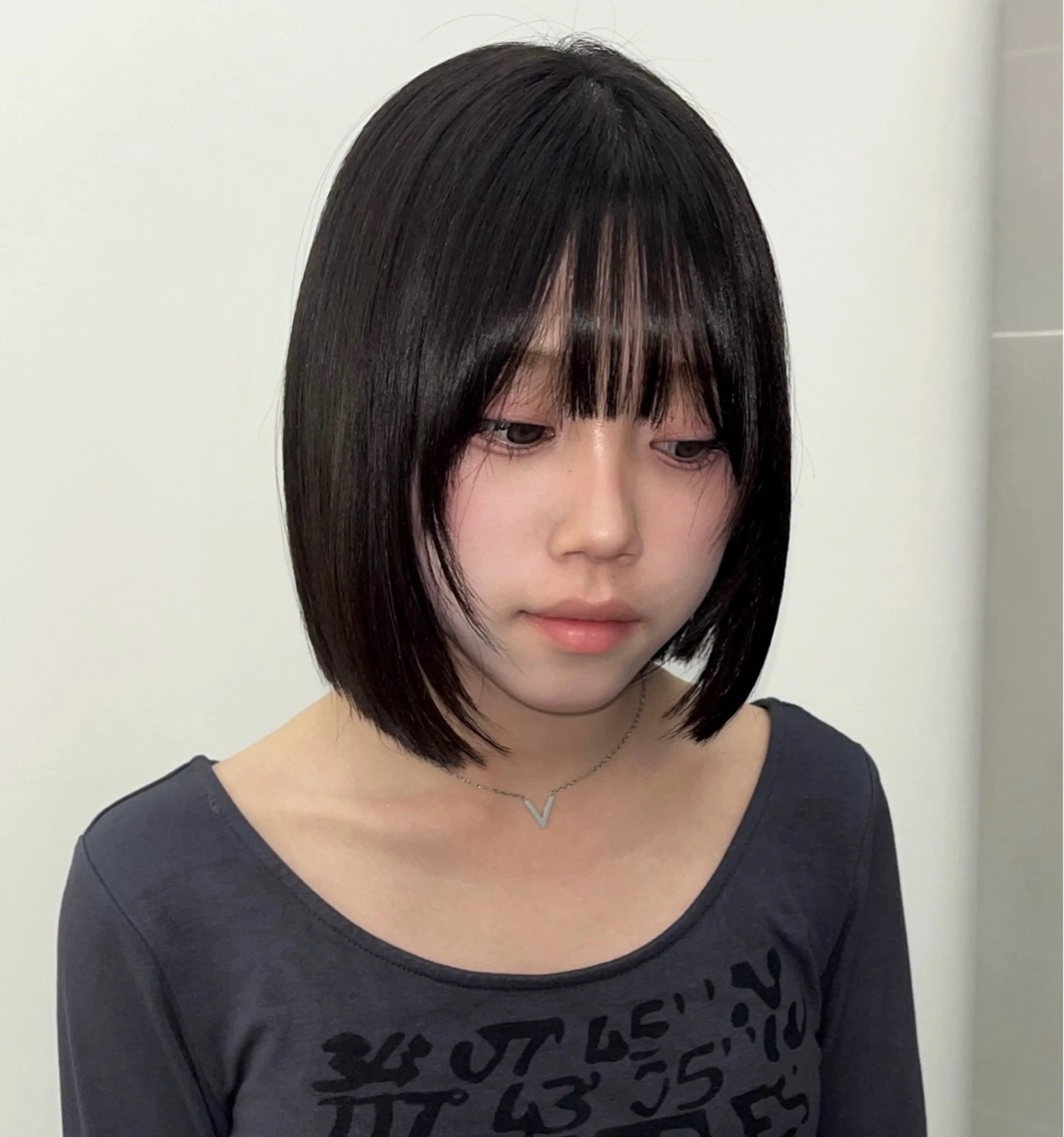 ショート カット 縮毛矯正 トリートメント kosoraレイヤー ハイトーン/デザインのヘアスタイル