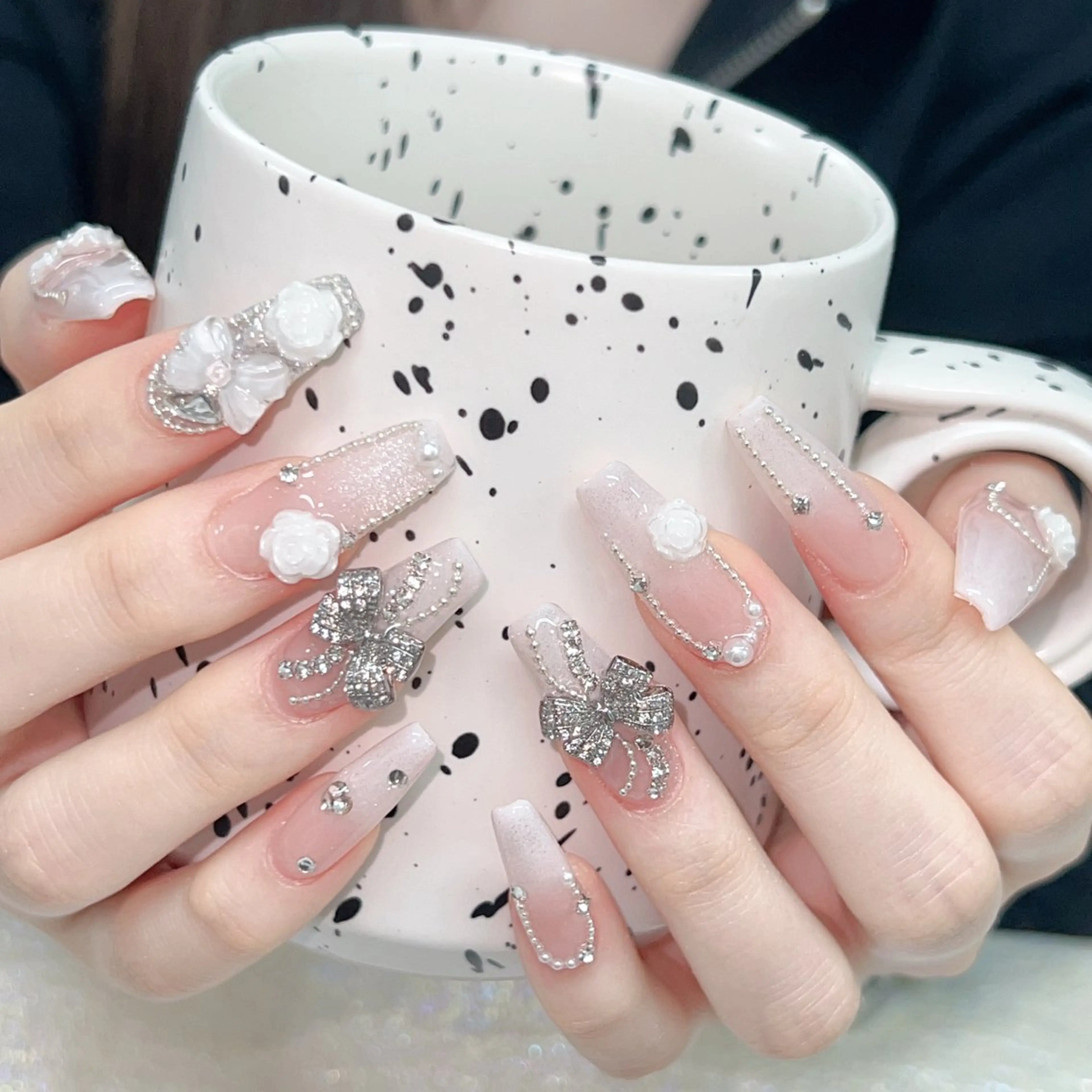 ネイル 長いだし/スカルプ/ パラシェルN.oneのネイルデザイン