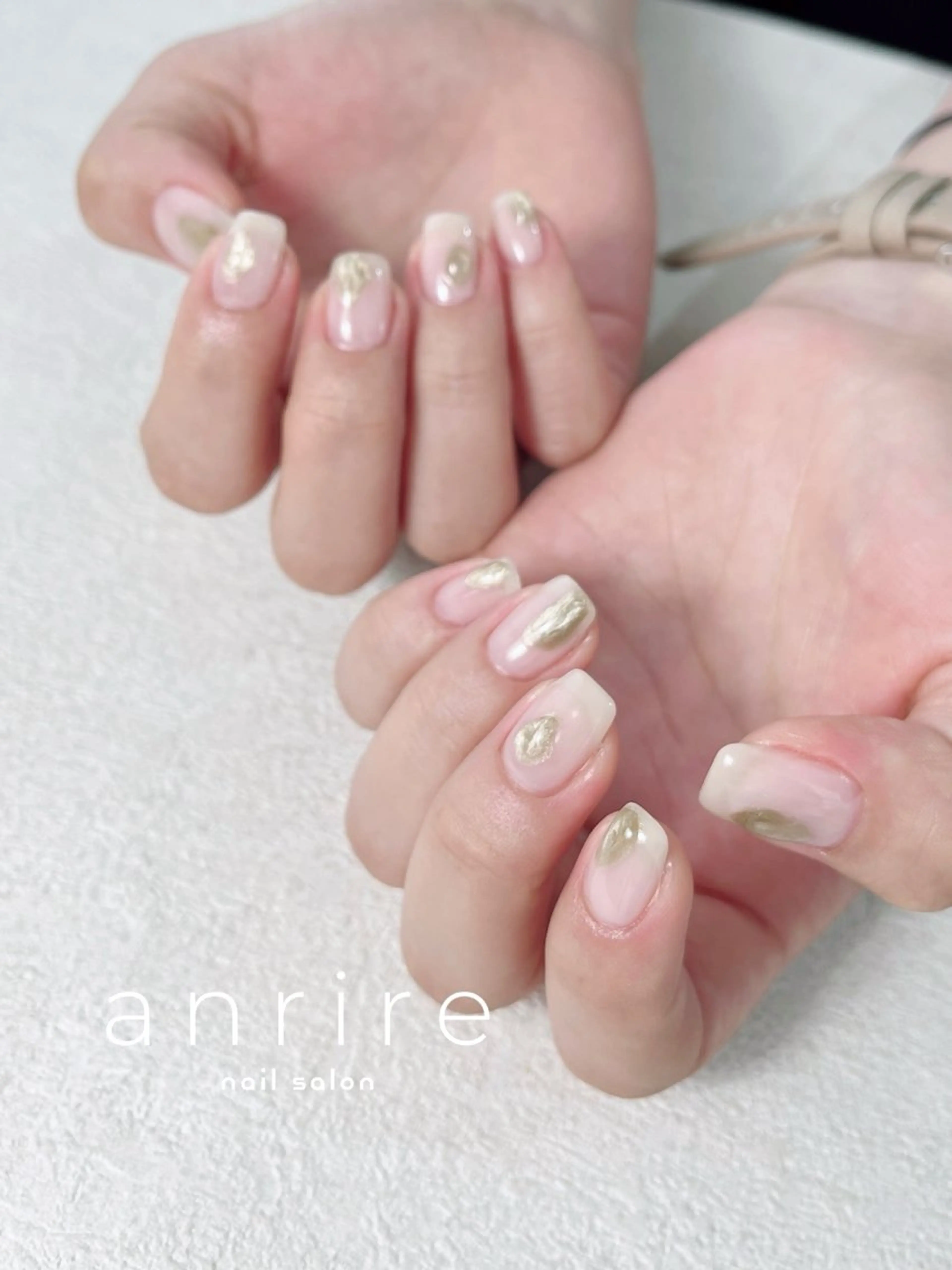 ネイル ジェルネイル グリーン マグネットネイル ニュアンスネイル パラジェル ハンドネイル nail salon anrire〜アンリール〜所属・nailsalon anrireのネイルデザイン
