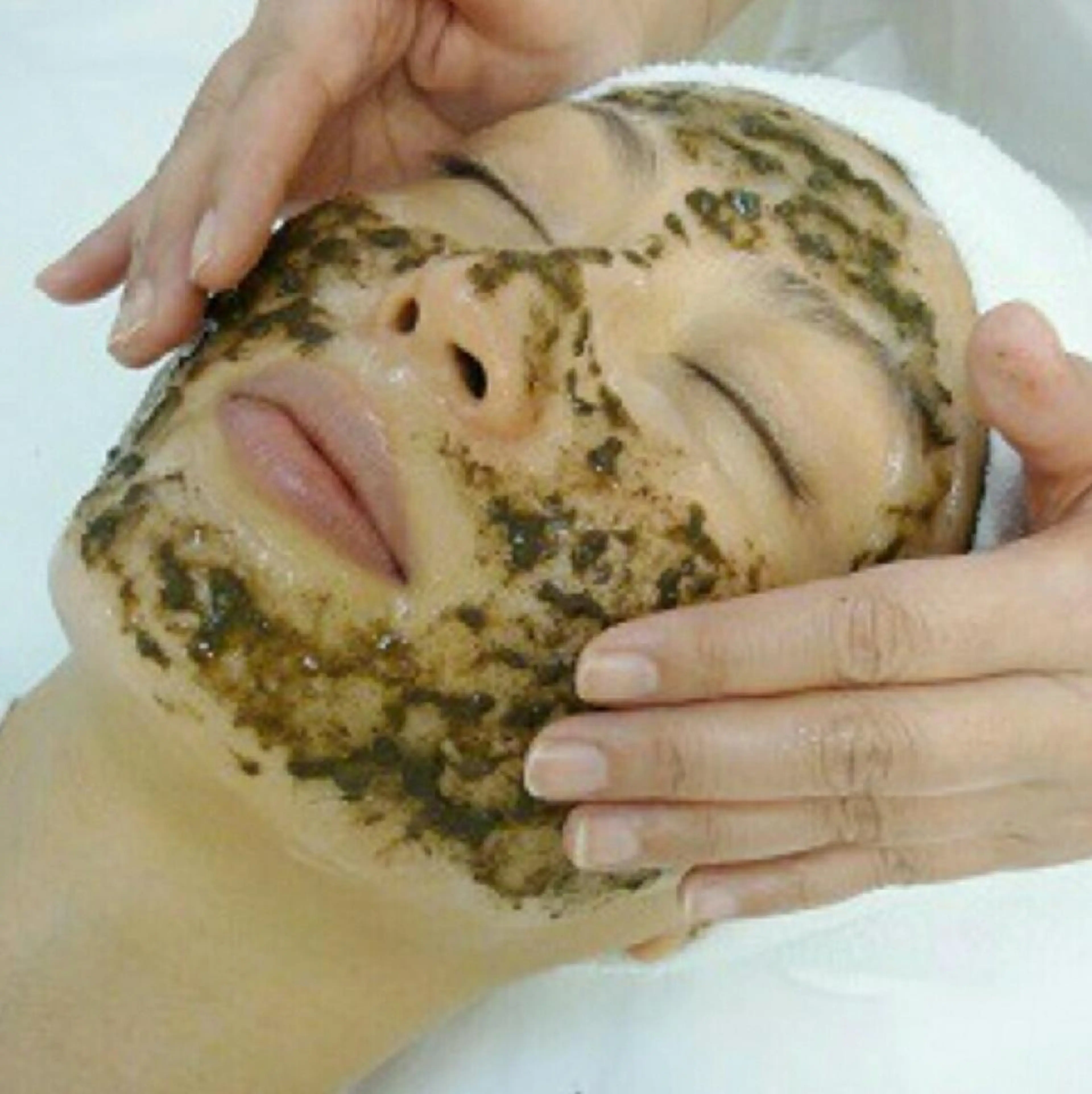 小顔と腸の専門店 ラクーラビューティのエステ・リラクイメージ