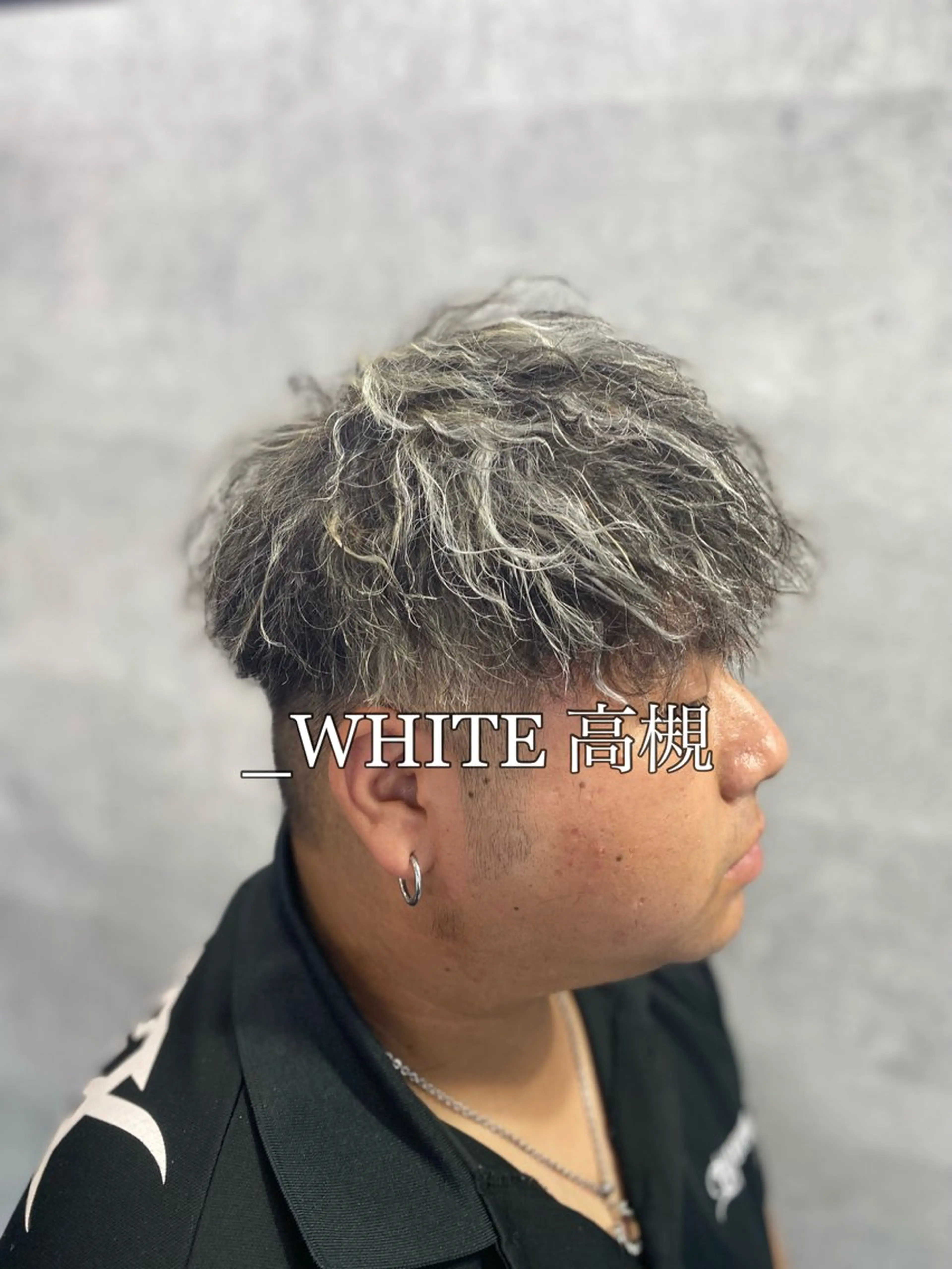 ショート ハイライト ツイストパーマ カット ヘアカラー _WHITE 高槻店 平野湧人　/髪質改善のヘアスタイル