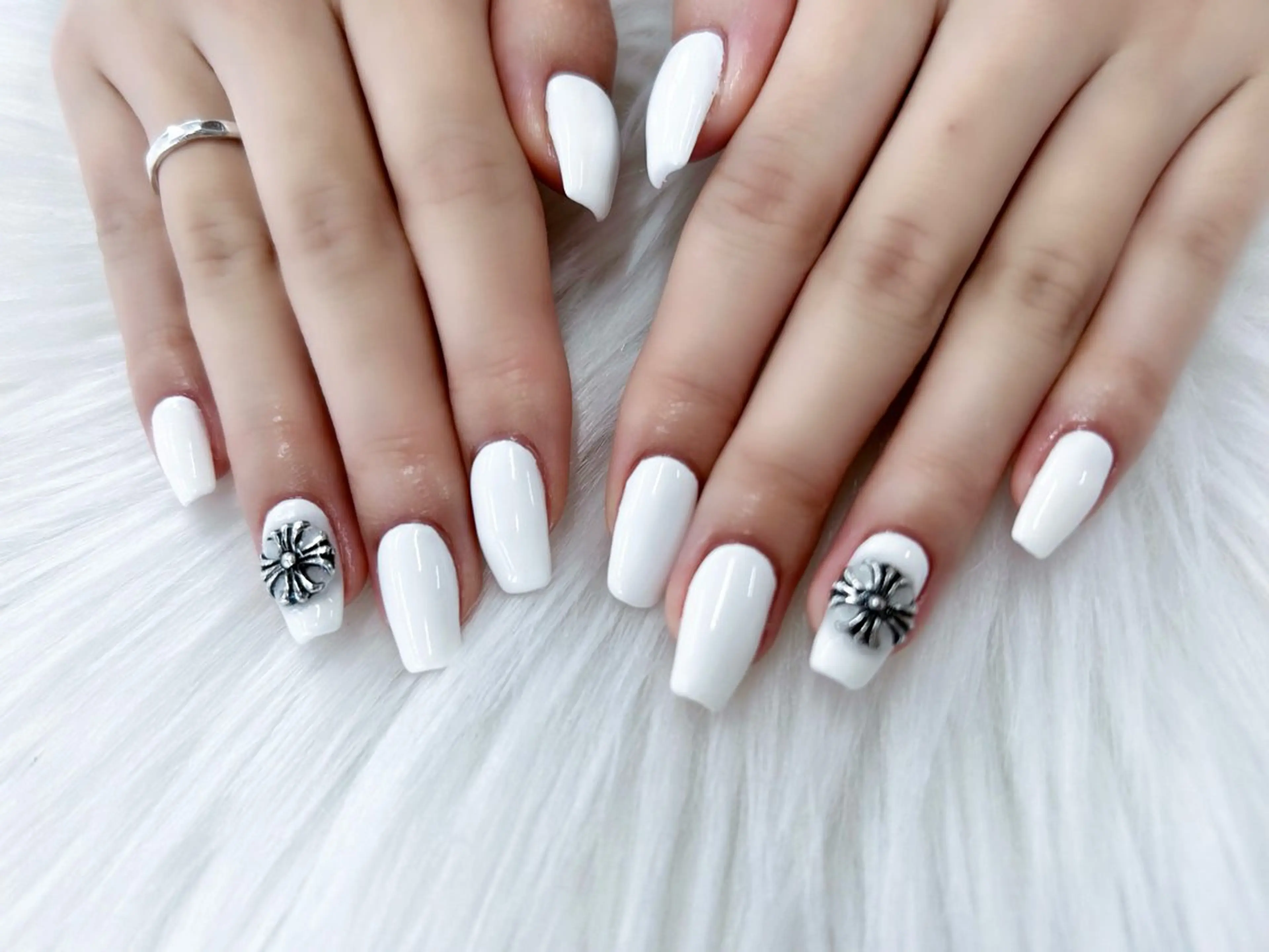 ネイル ハンドネイル ハンドケア Basic本厚木店 Mahiroᙏ̤̫͚のネイルデザイン