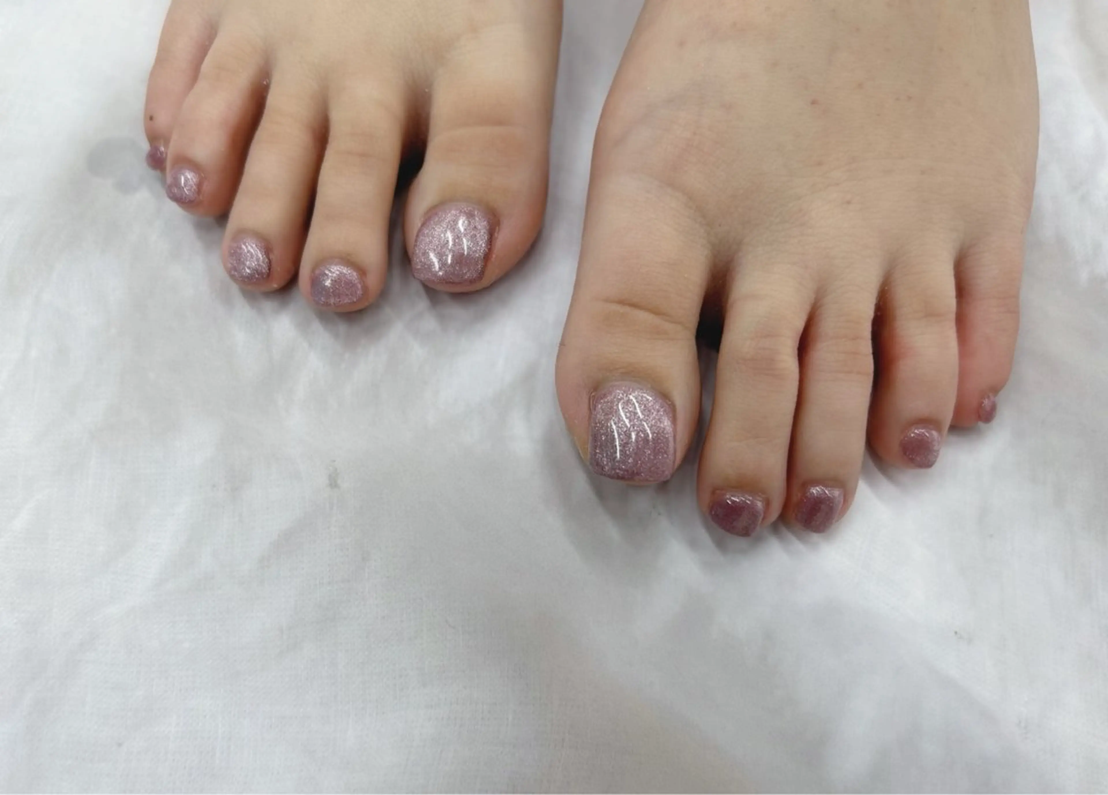 ネイル ピンク フットネイル Nail Salon agré所属・agré ネイルサロン　アグレのネイルデザイン