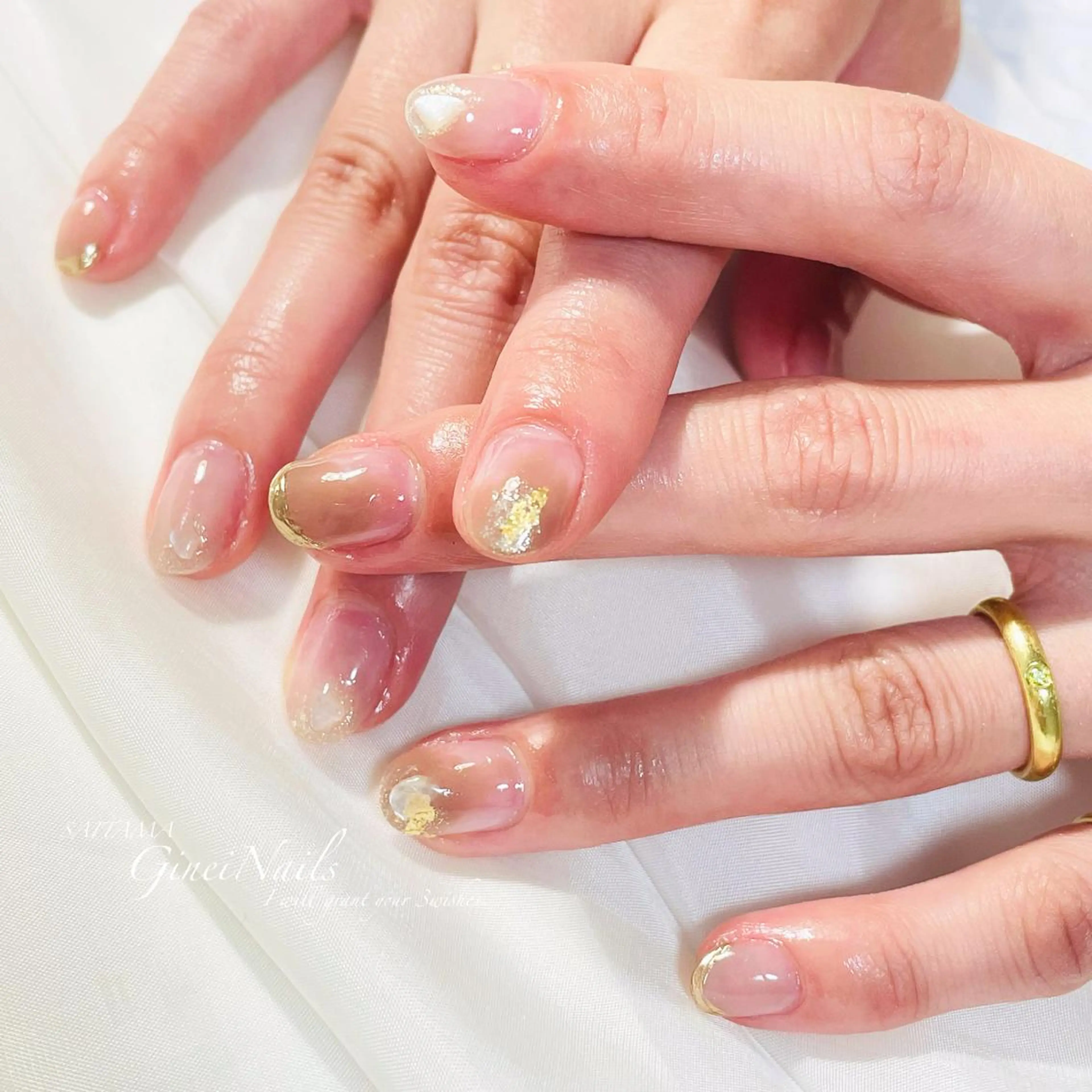 ネイル ニュアンスネイル Genie Nailsのネイルデザイン