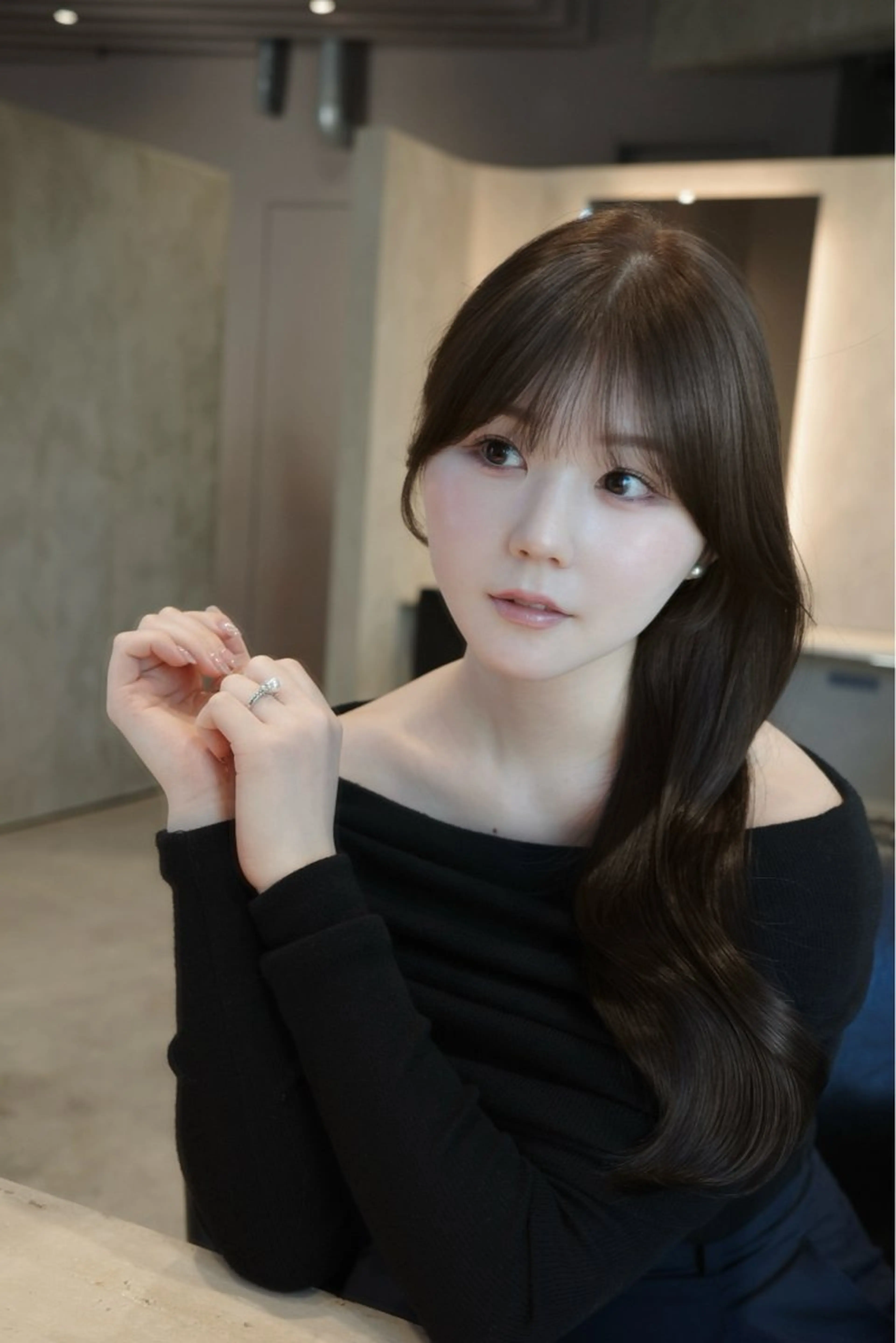 ロング 髪質改善 レイヤーカット トリートメント カット ヘアカラー トリートメント L'EANE THE TOKYO所属・美顔形成カット｜青山 髪質改善｜三浦秀太郎のヘアスタイル