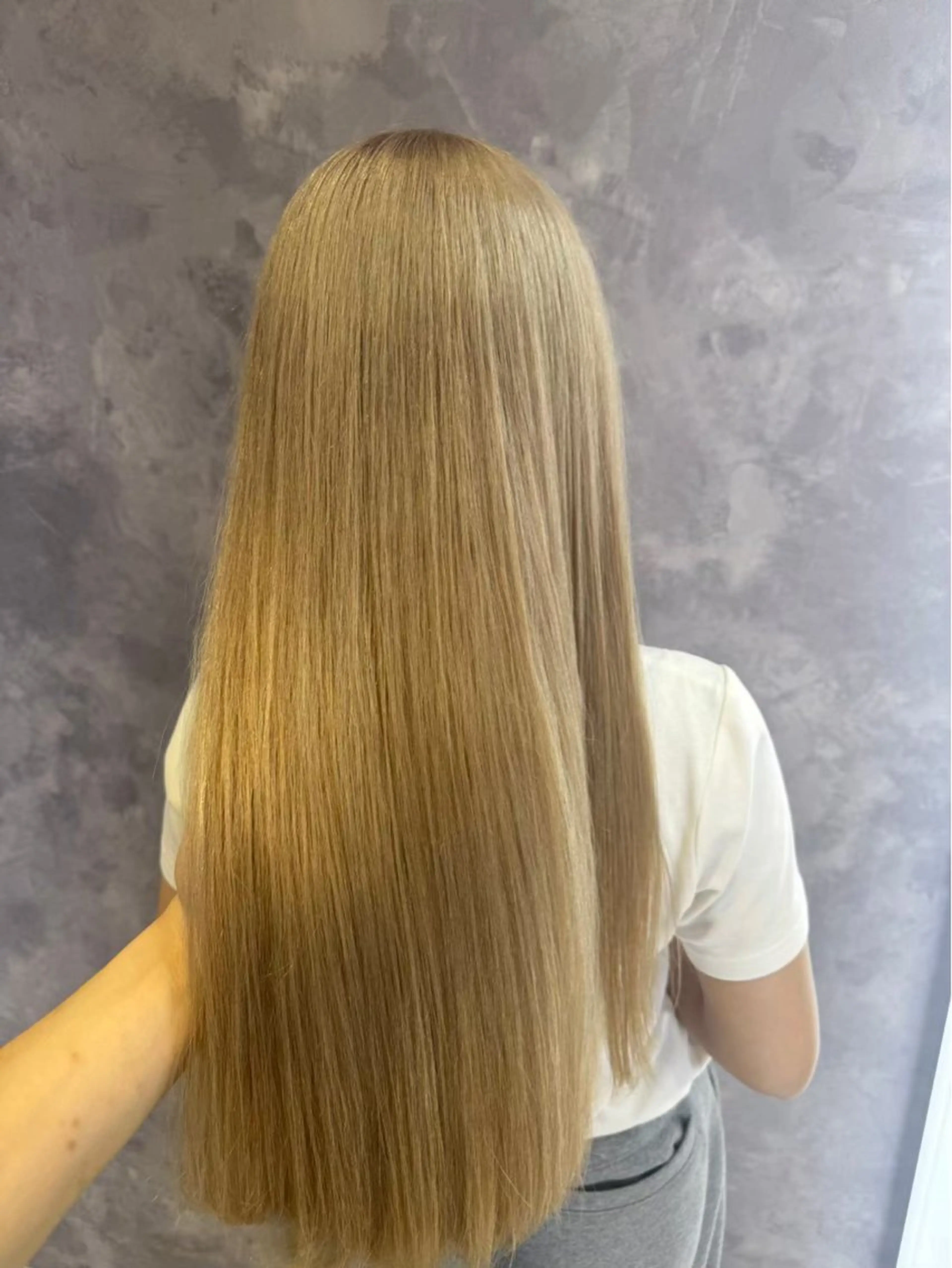 久保寺 鮎香のヘアスタイル