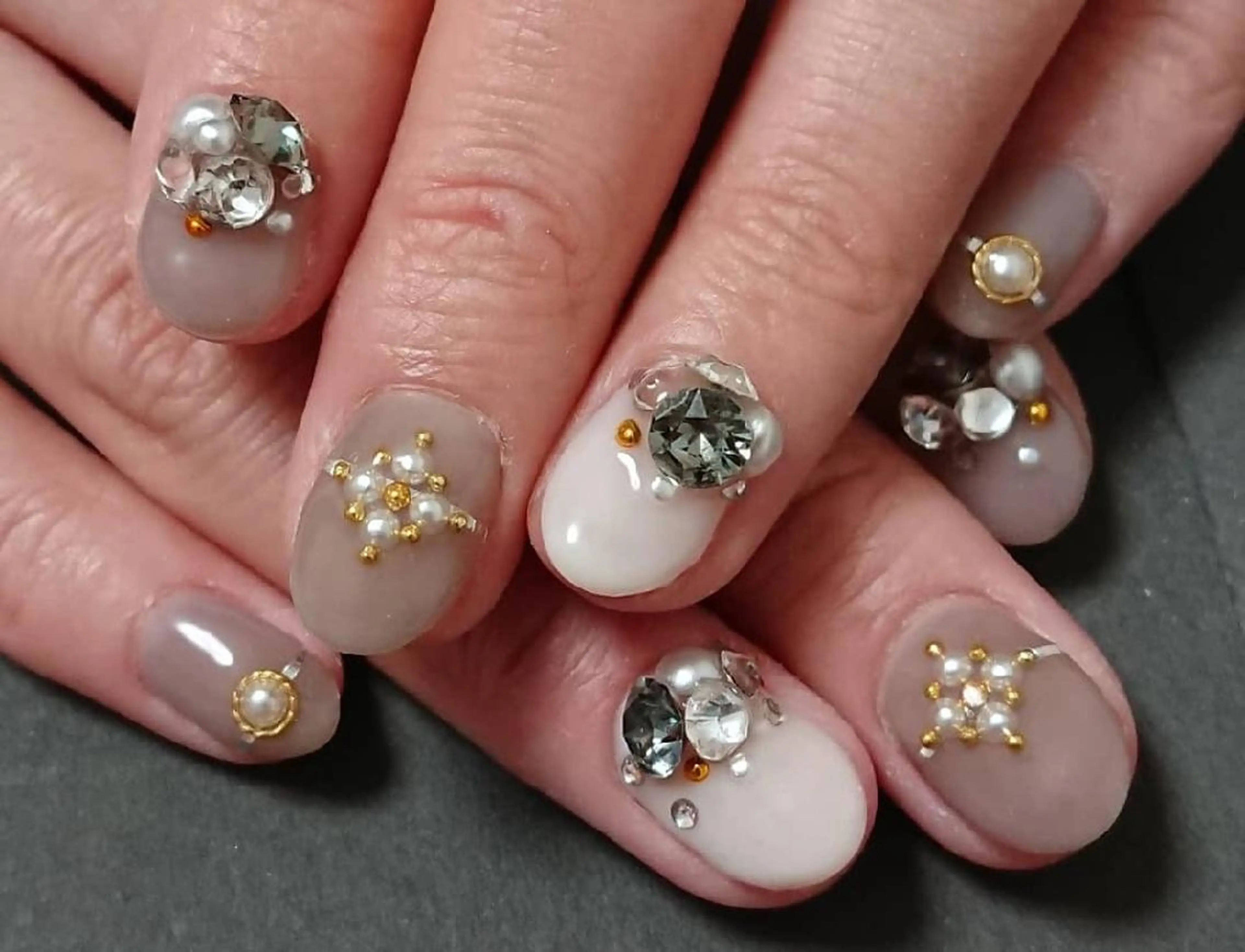 ネイル アートネイル Lilith Nailのネイルデザイン