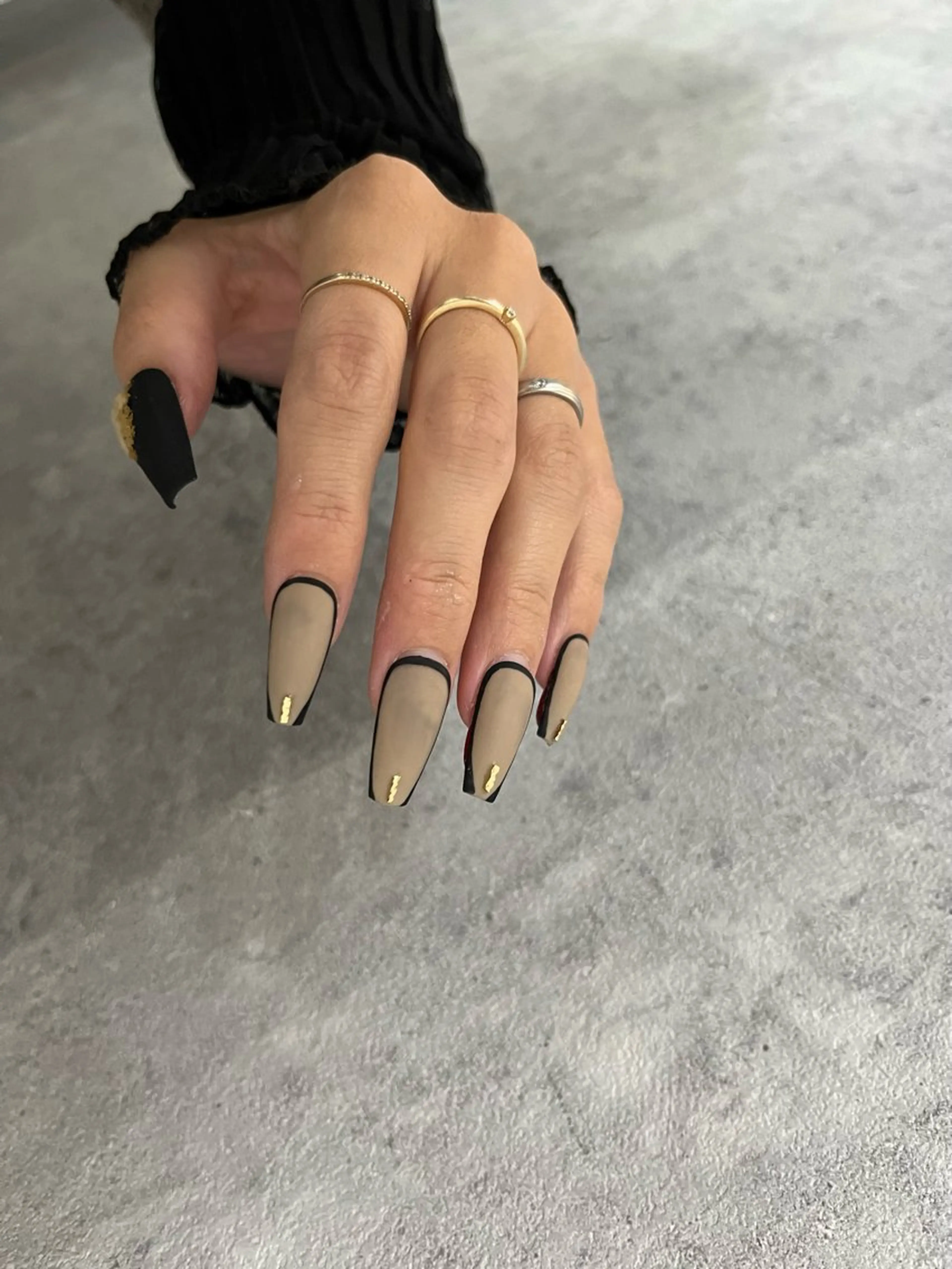 ネイル Ray. ちゅるん系ニュアンスのネイルデザイン