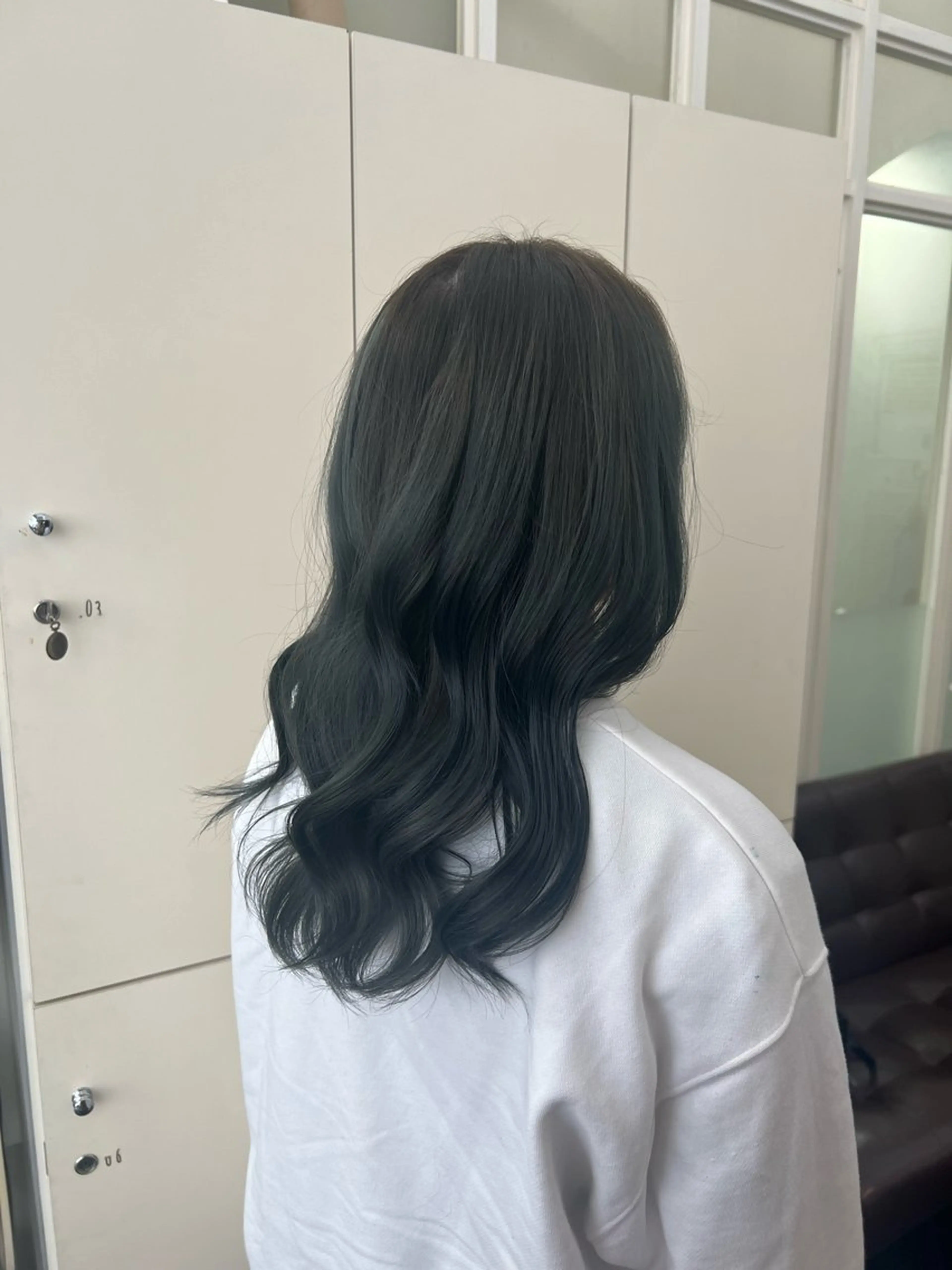 セミロング 樽川 紗月のヘアスタイル
