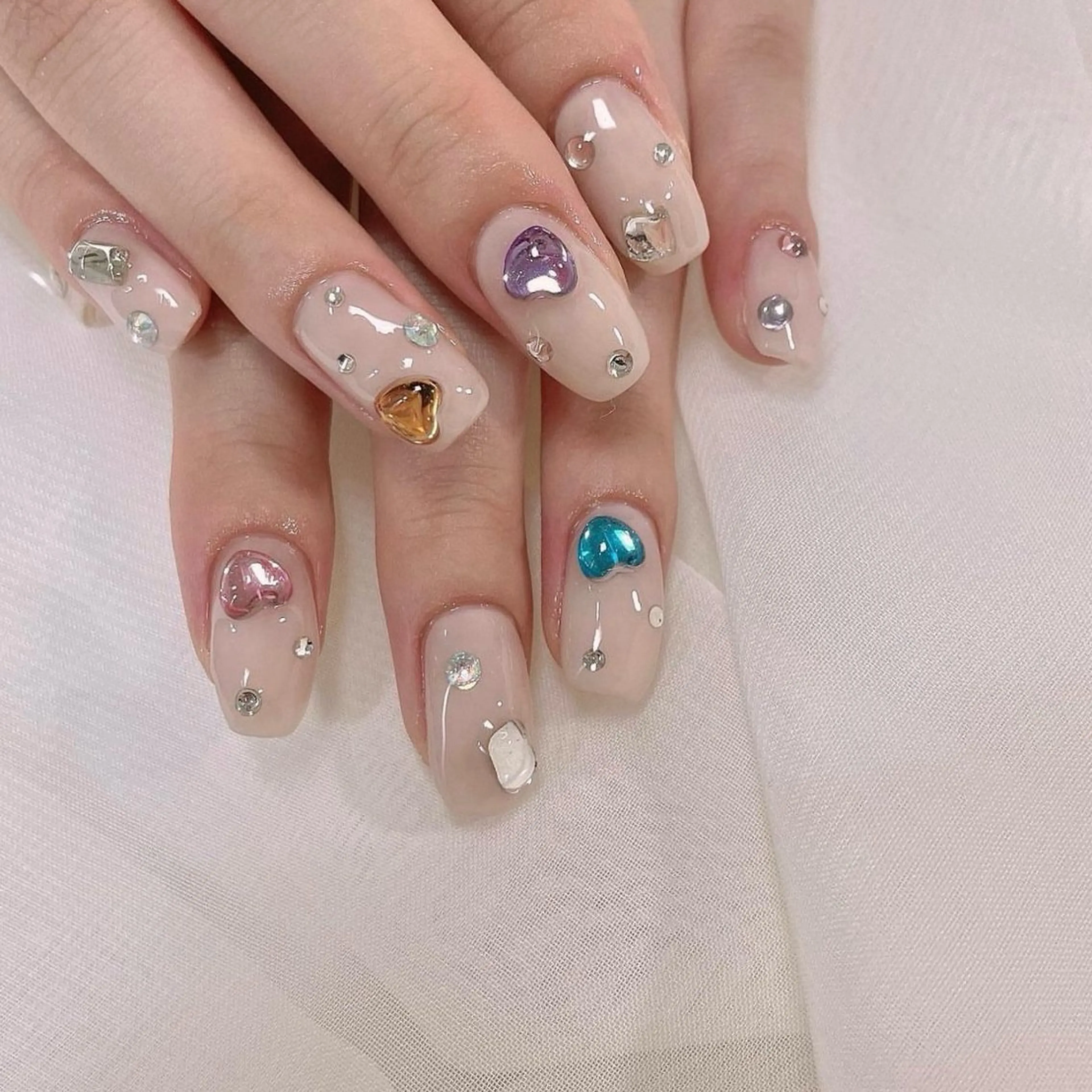 ネイル ハンドネイル 𓂃🦢Aurora Swan🌙𓂃のネイルデザイン