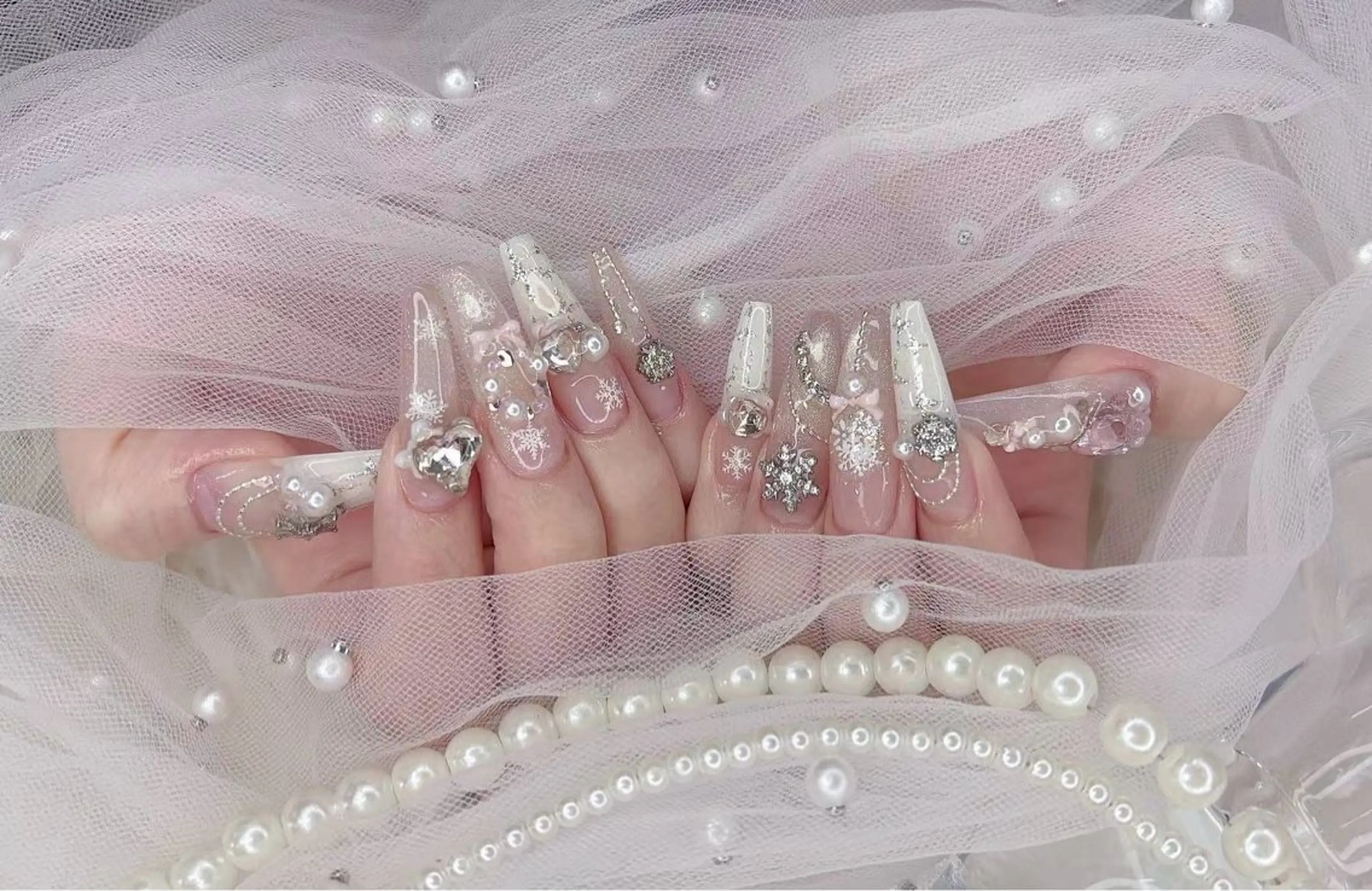 ネイル R salonのネイルデザイン