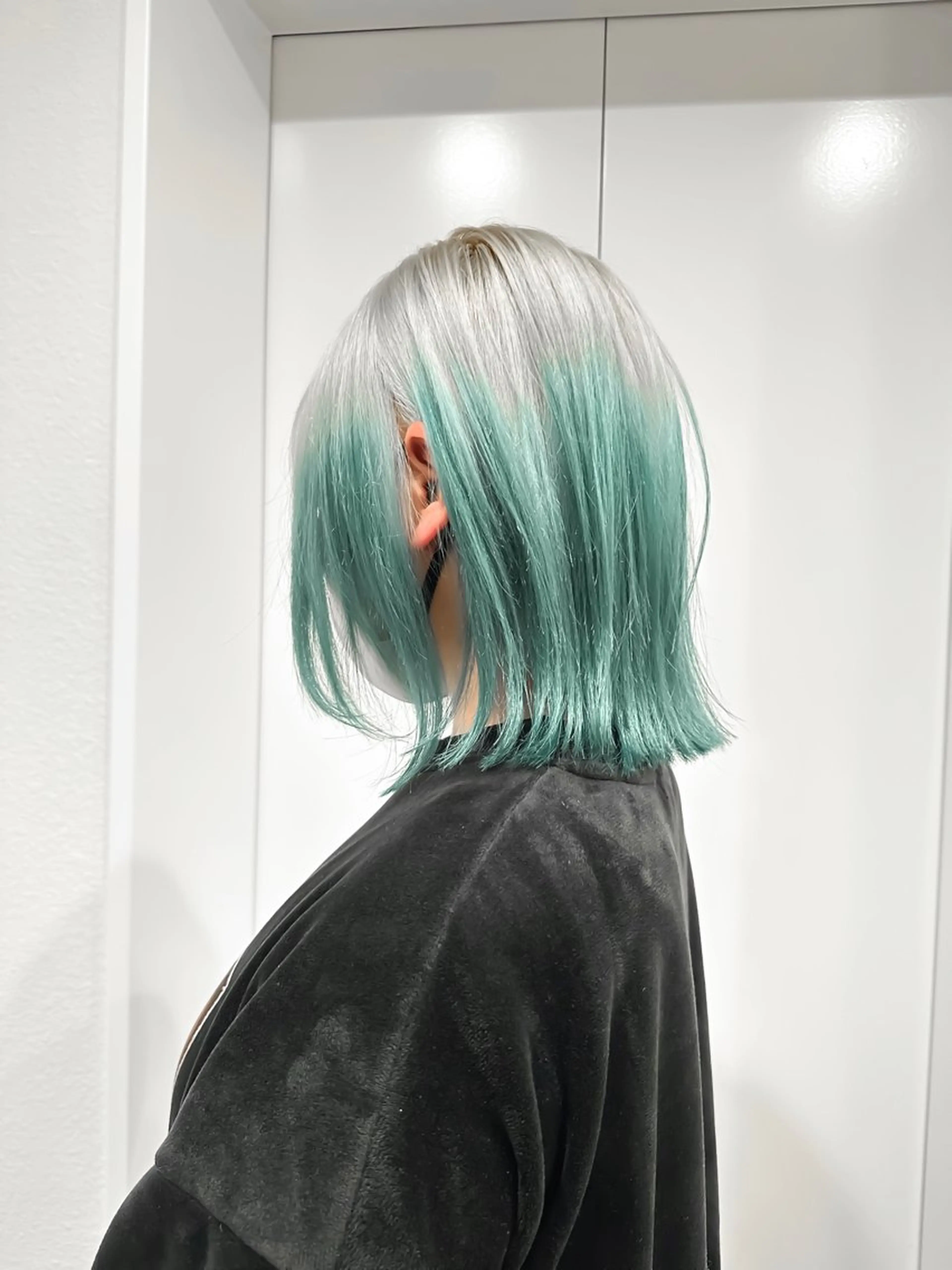 ミディアム カラー ヘアカラー トリートメント ハイトーン/ ウルフ/suzuhaのヘアスタイル