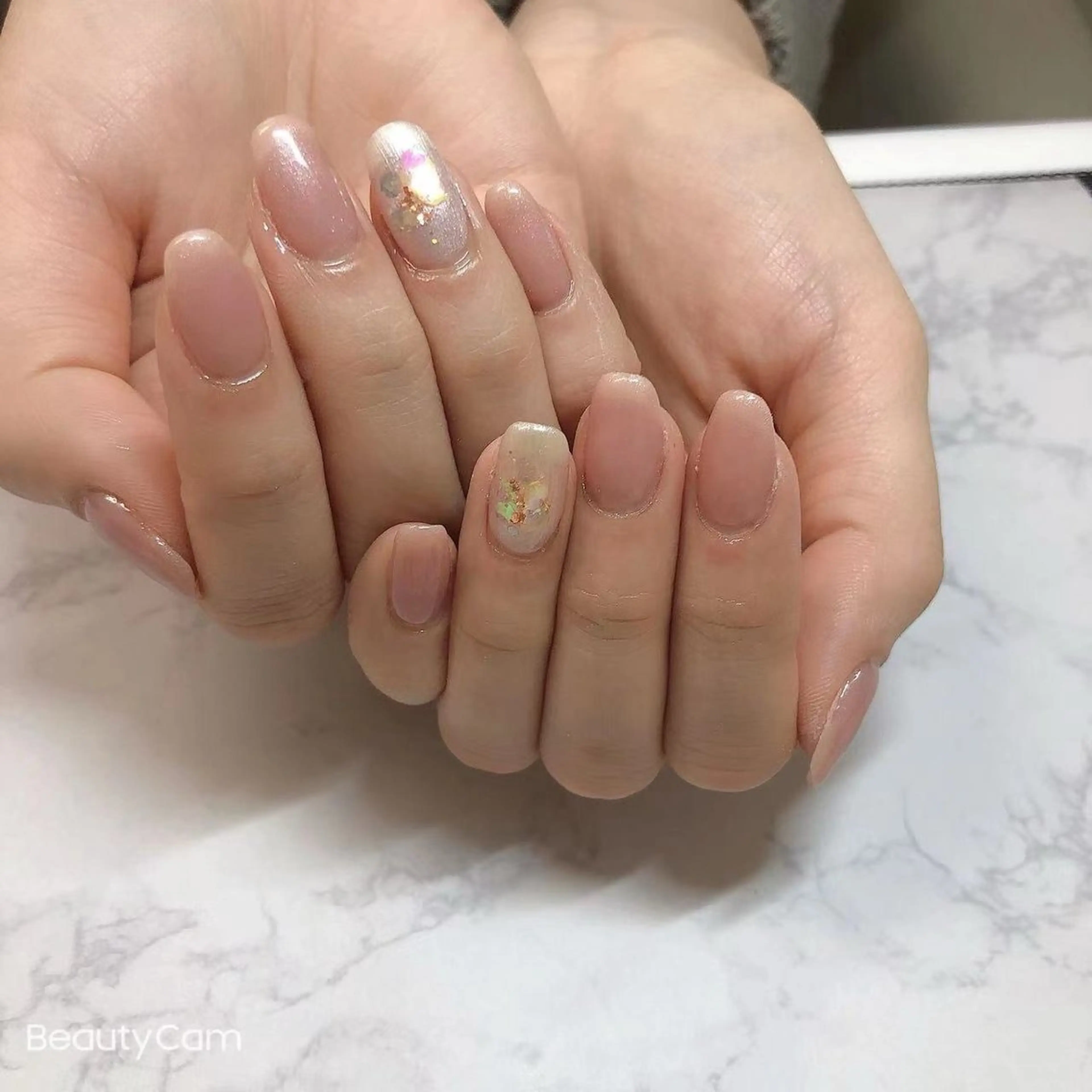 ネイル Minoan Tのネイルデザイン