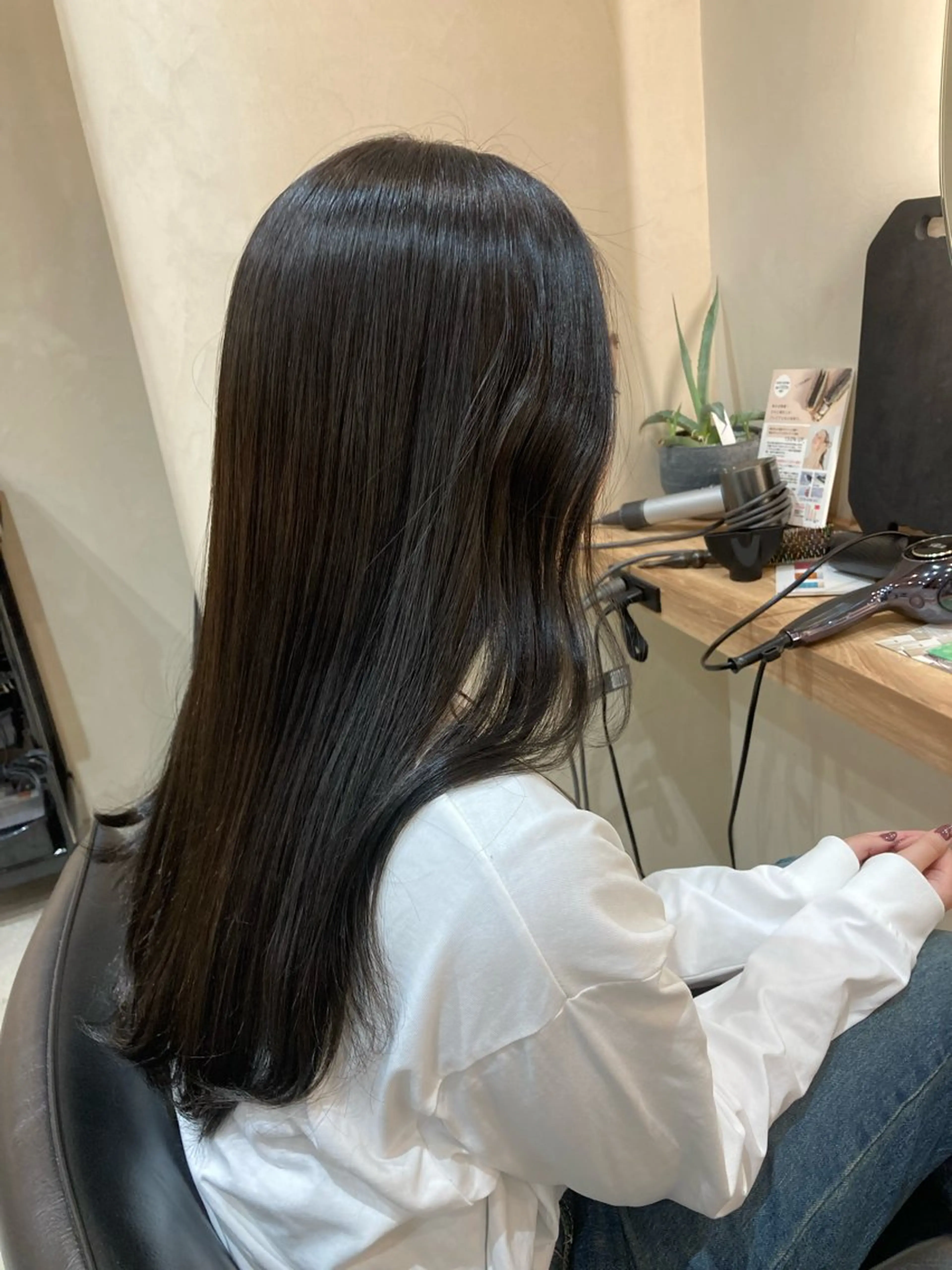 ロング カラー 🌈新田 みどり🌈のヘアスタイル