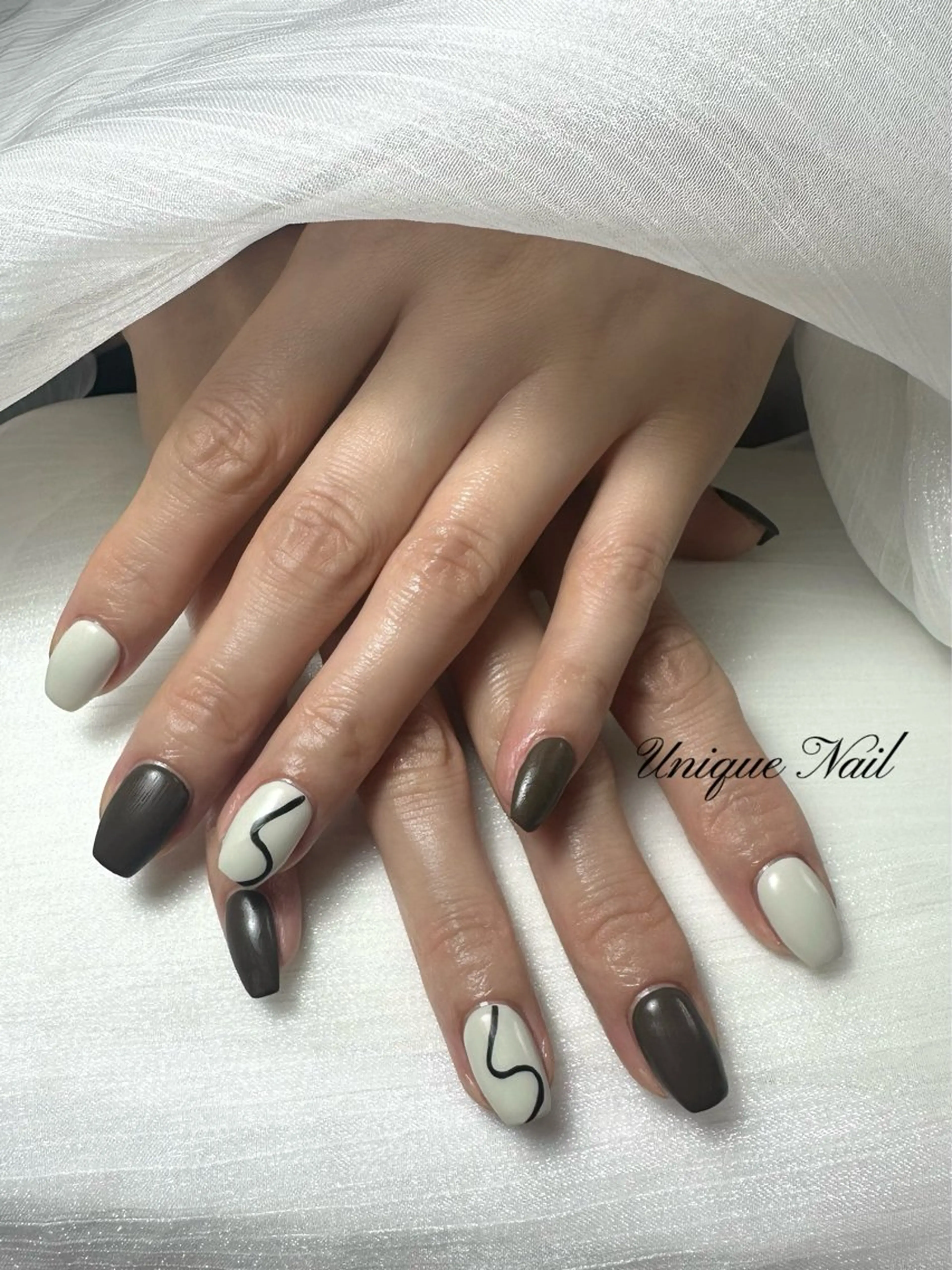 ネイル ハンドネイル ハンドケア UniqueNail さとみのネイルデザイン
