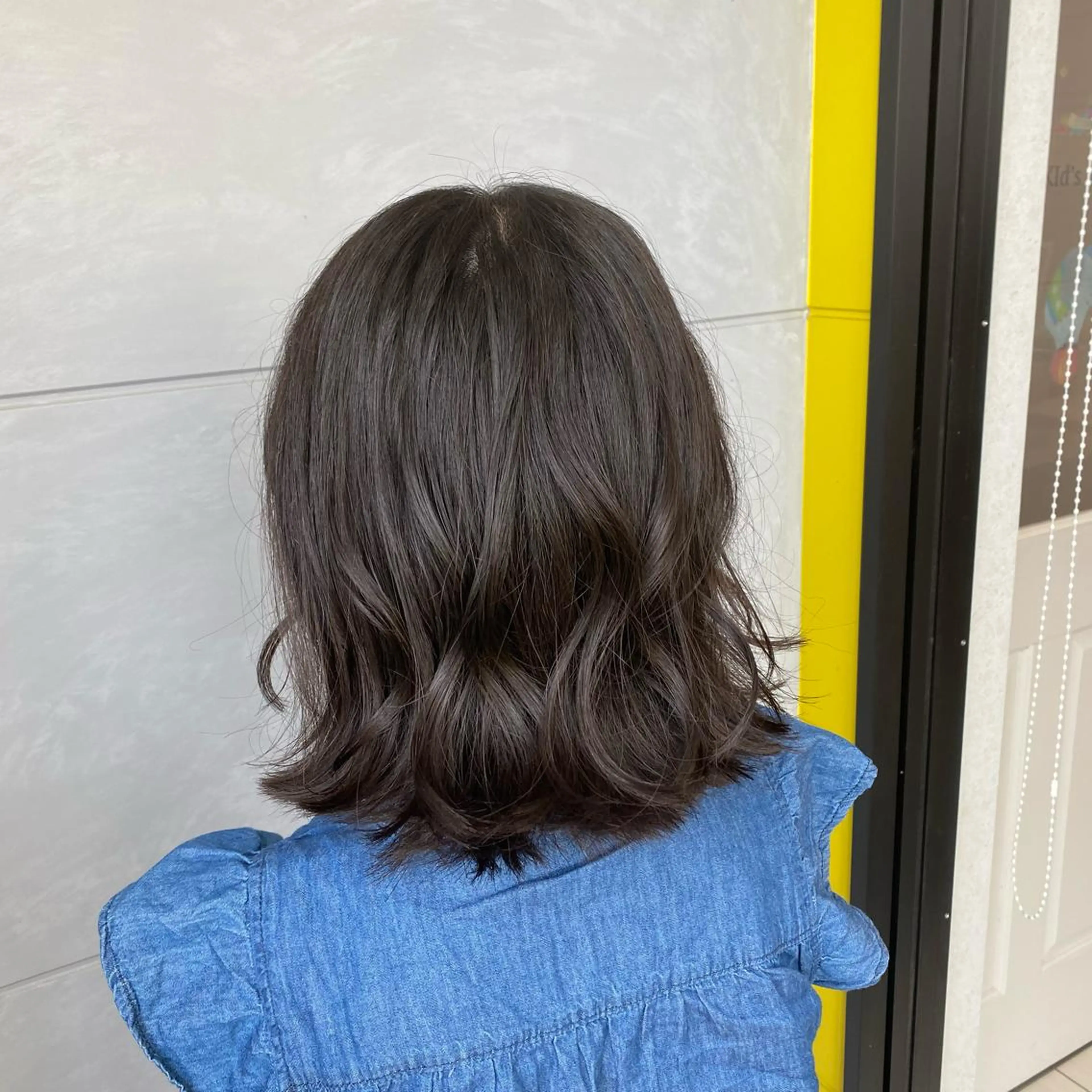 ミディアム カット 天池 結衣のヘアスタイル