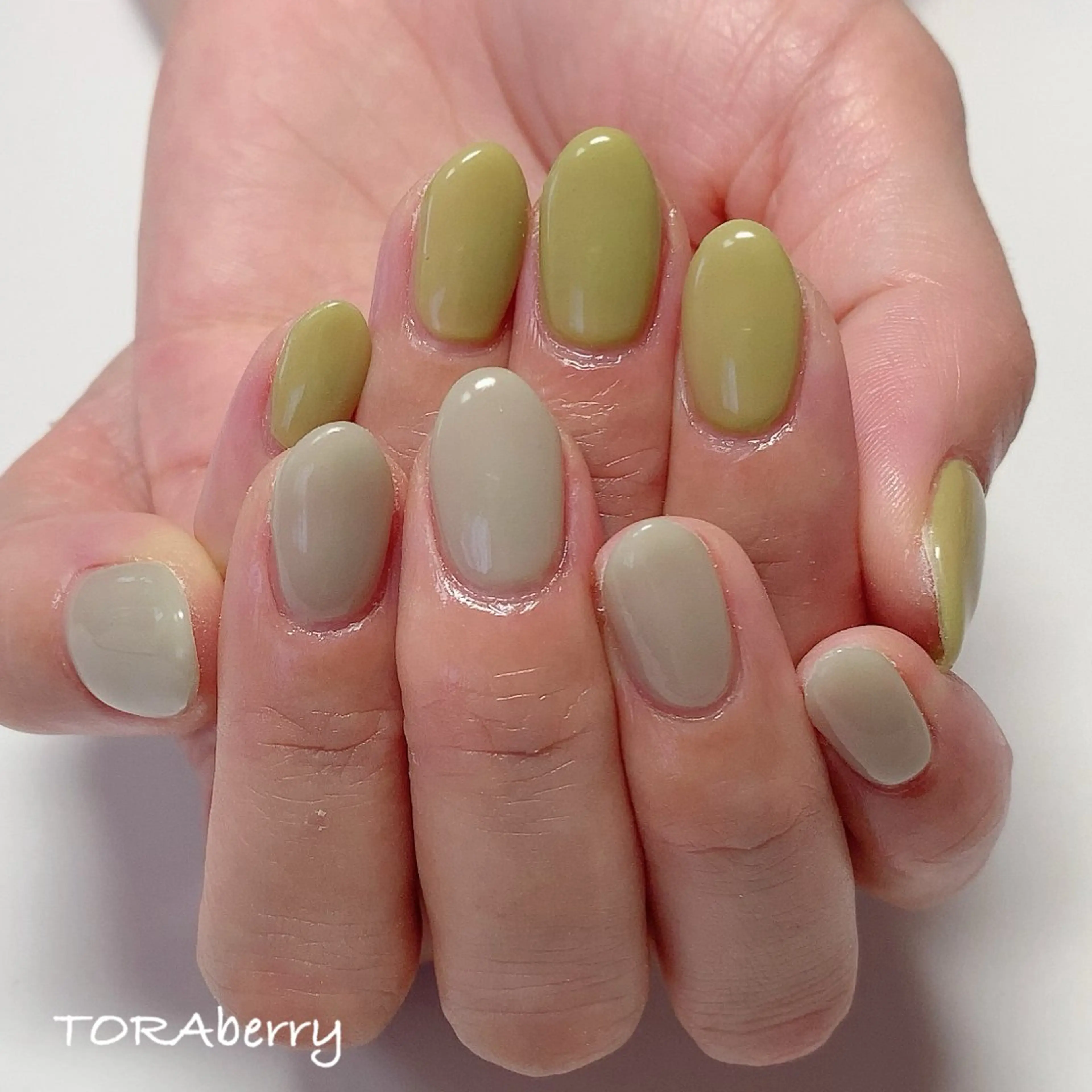 ネイル ハンドネイル ネイリスト なつみのネイルデザイン