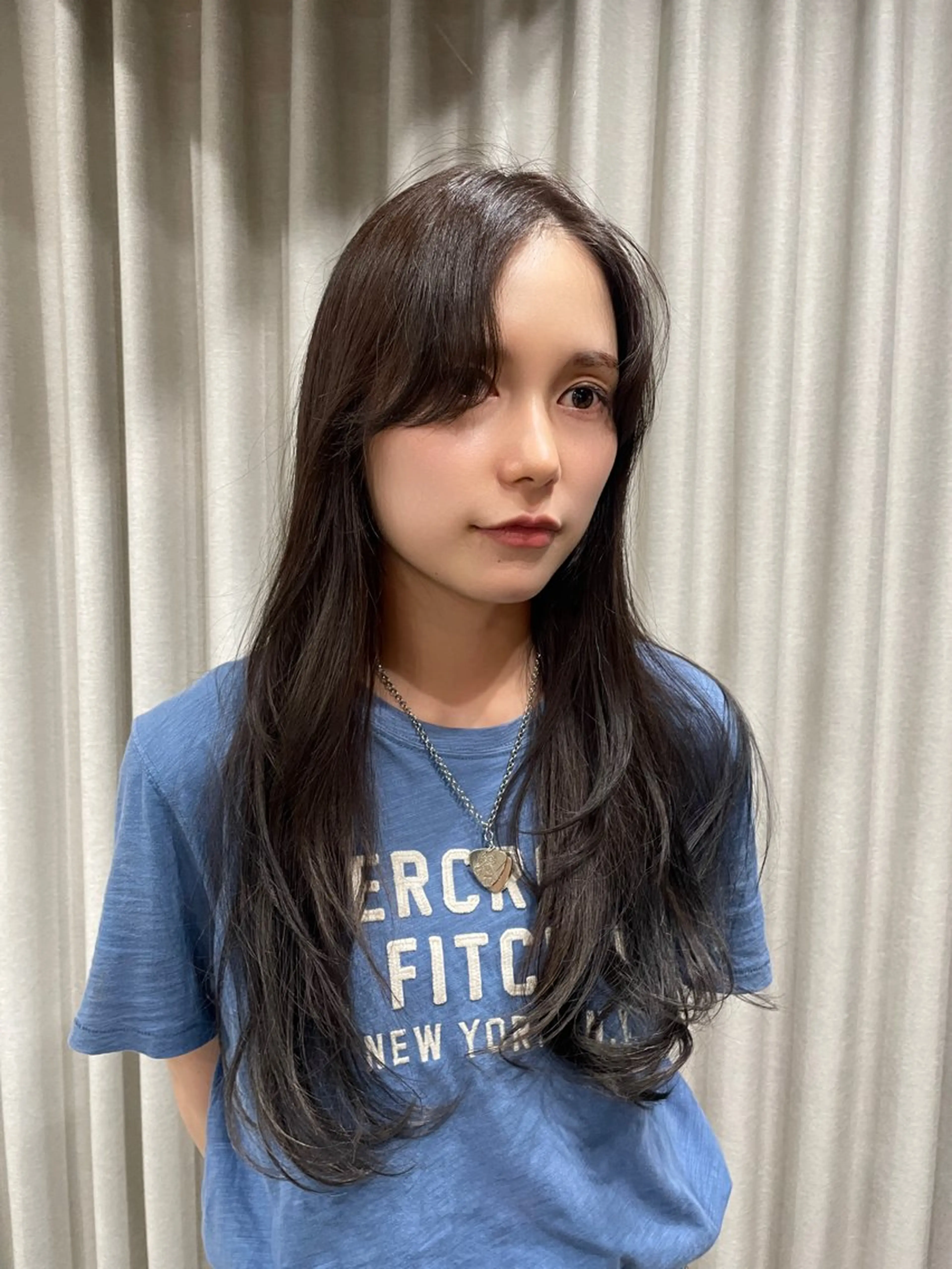 ロング カラー カット ヘアカラー トリートメント 表参道/赤み無し 透明感 colorのヘアスタイル