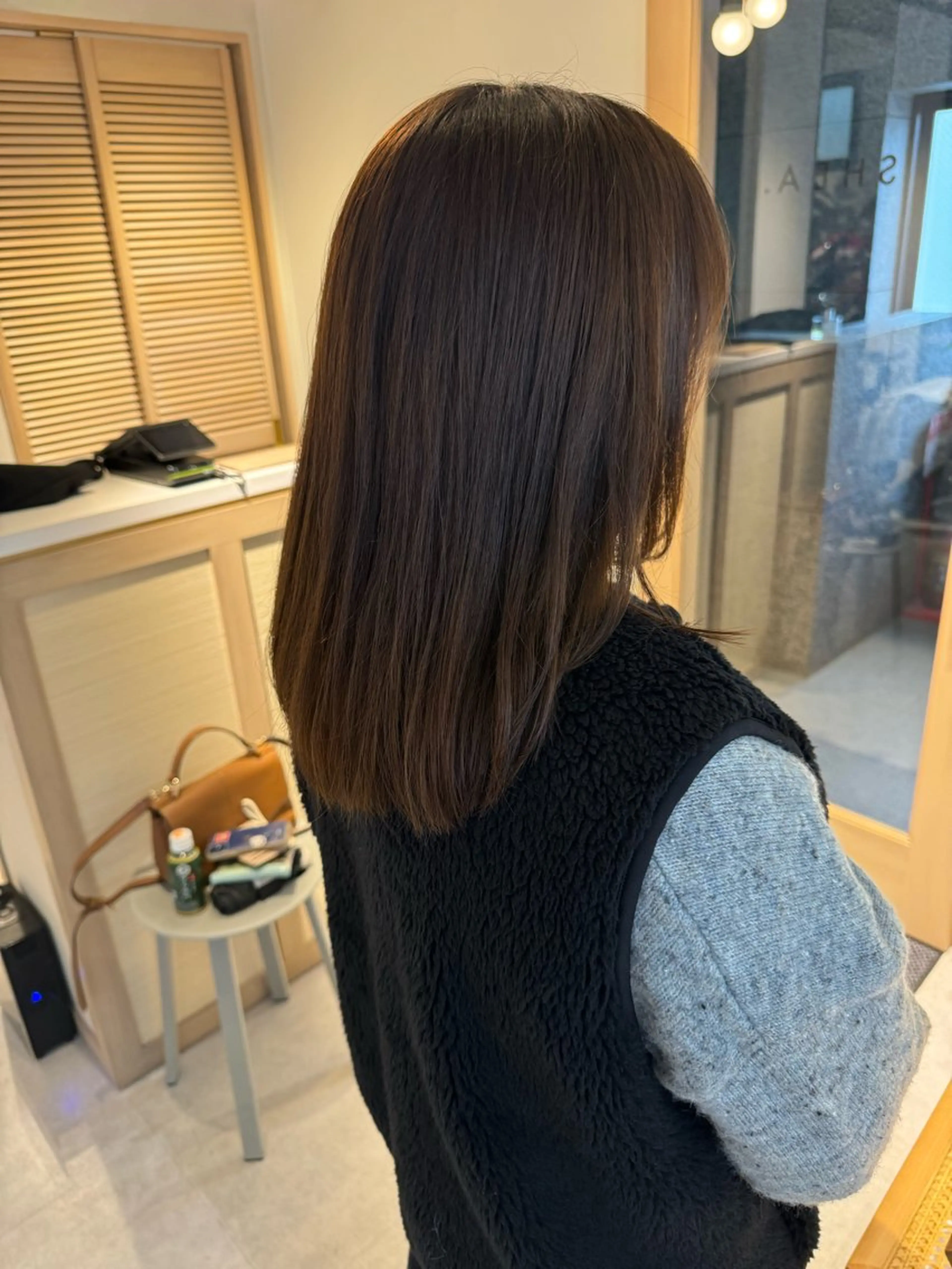 ミディアム ミディアムレイヤー レイヤーカット 頭皮につけないカラー /白髪ぼかし/実加永のヘアスタイル