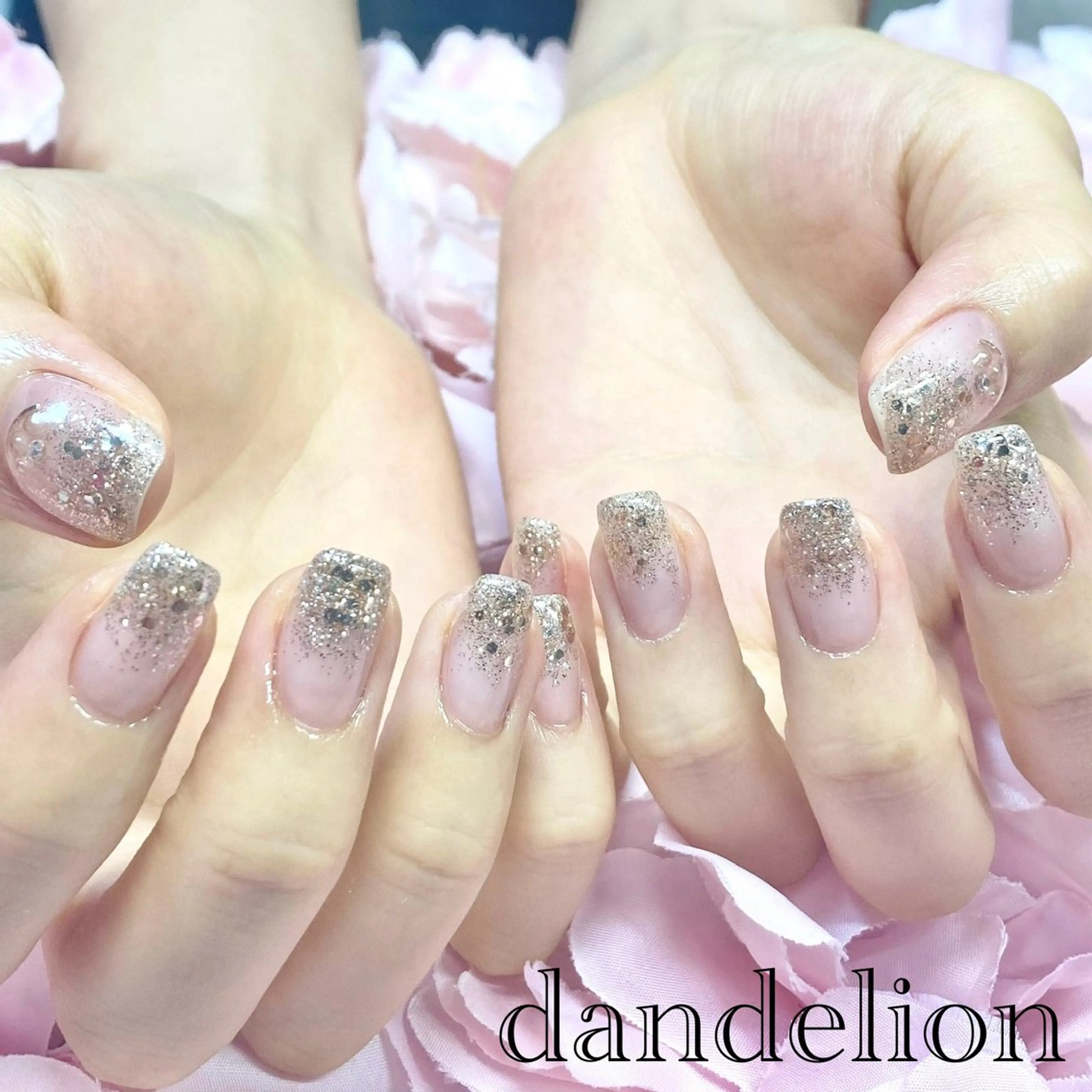 ネイル ハンドネイル ハンドケア dandelion ダンデライオンのネイルデザイン