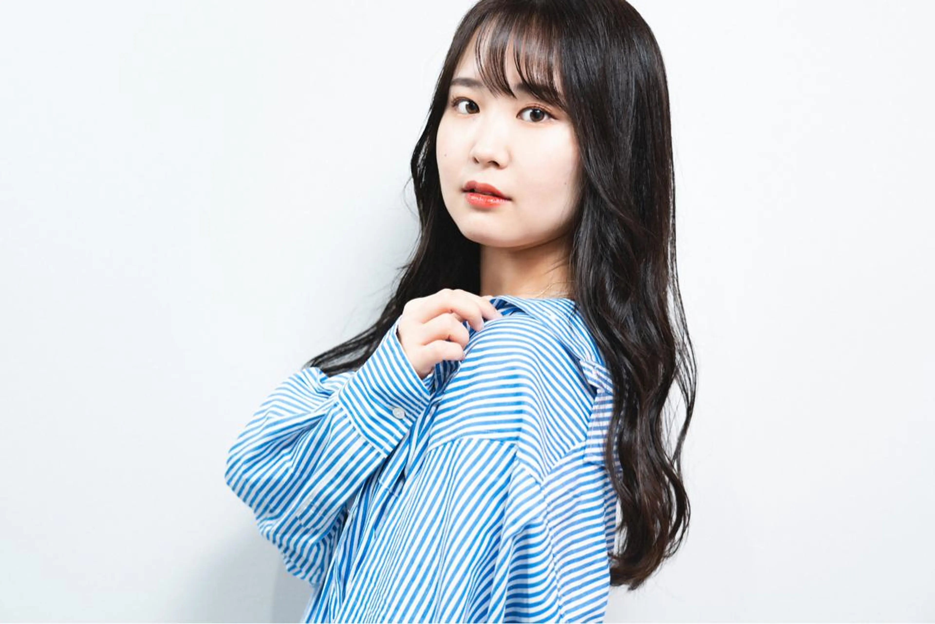 セミロング シェアハピ 隼人のヘアスタイル