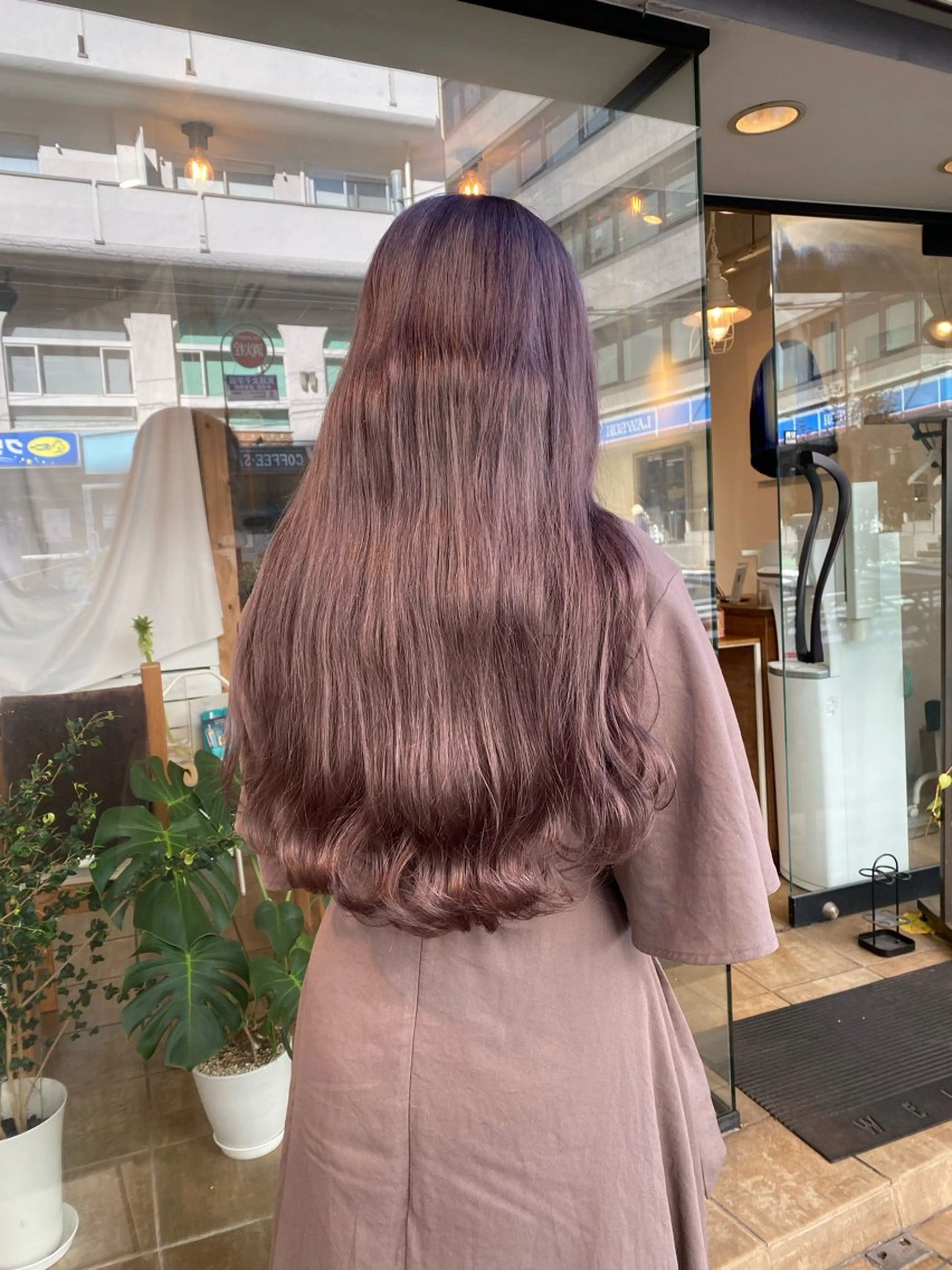ロング カラー Joule銀座 石山あやのヘアスタイル