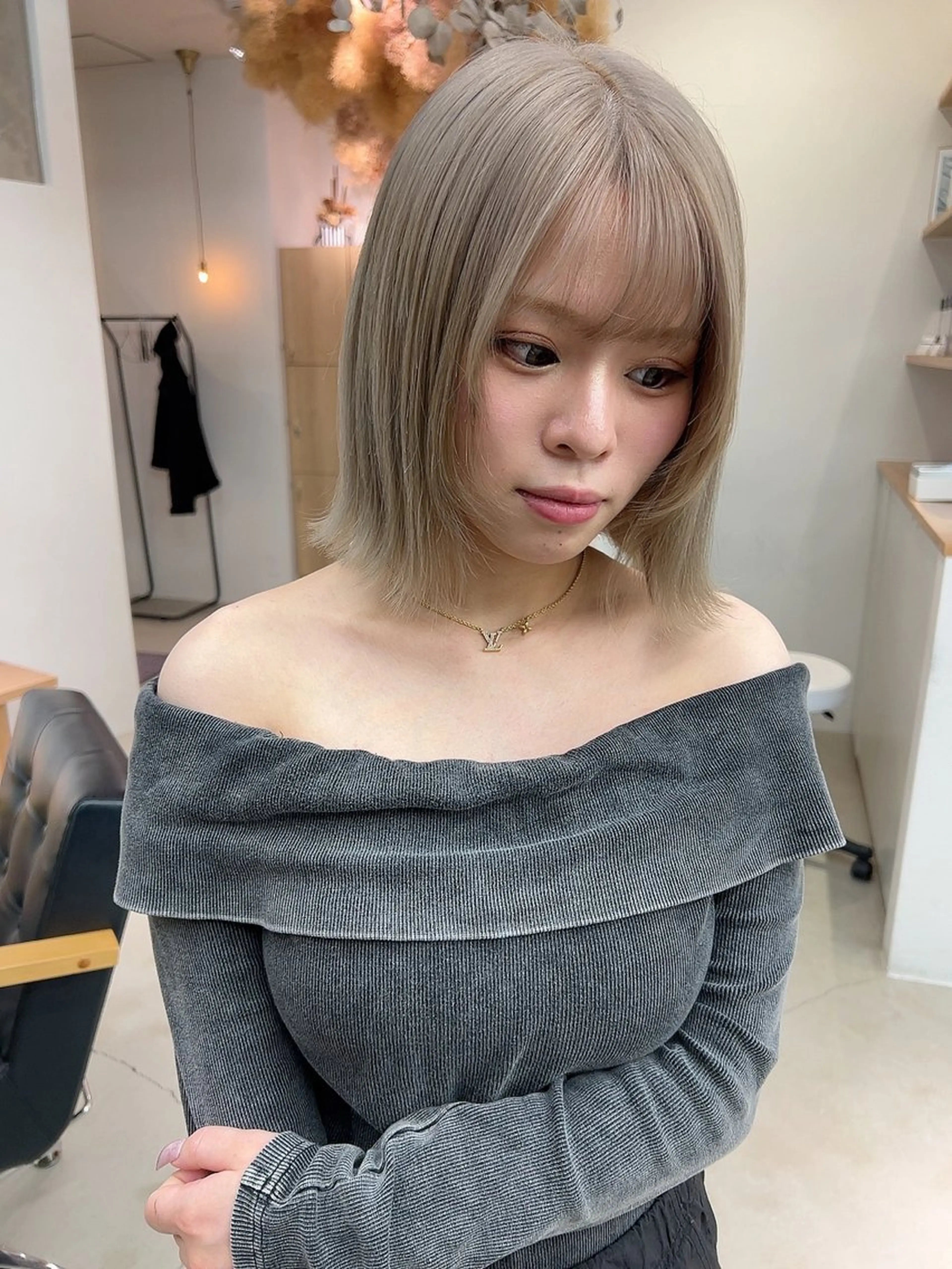 ミディアム ヘアカラー vince. moekoのヘアスタイル