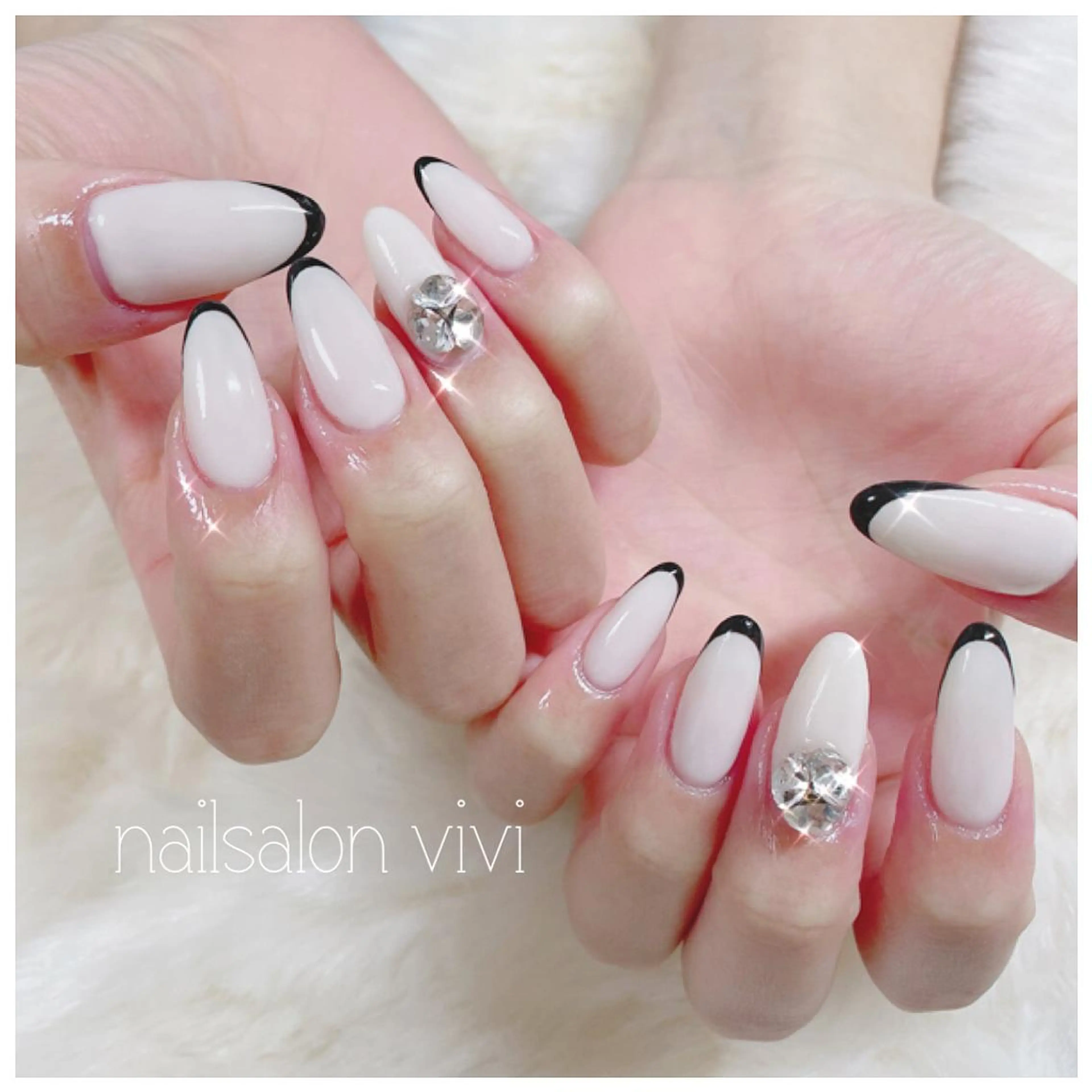 ネイル ＶＩＶＩ nailsalonのネイルデザイン