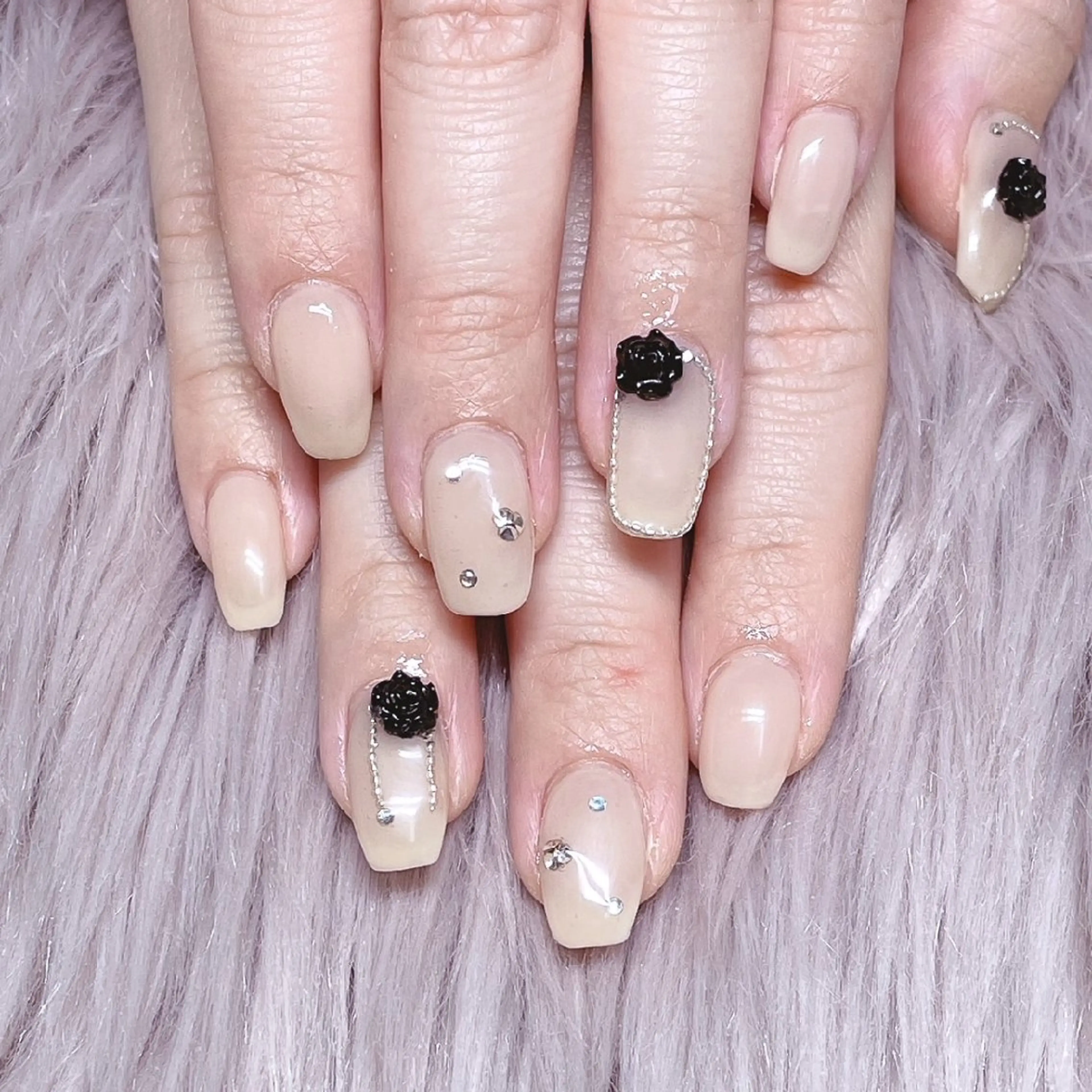 ネイル 稲垣 江梨花のネイルデザイン