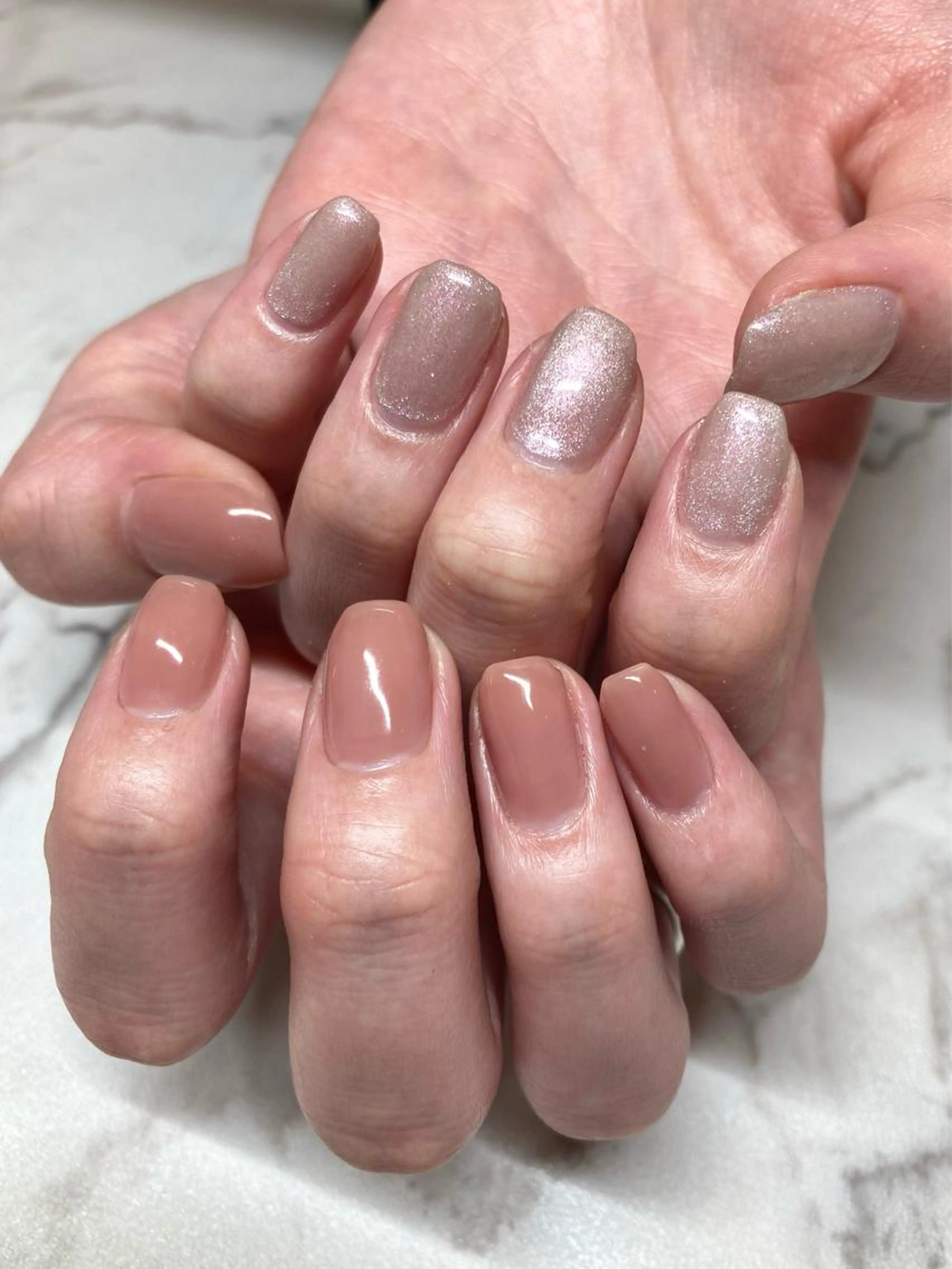 口コミ記入クーポン【オフあり】ハンド・ワンカラー(パラジェル,フィルイン無料)の写真