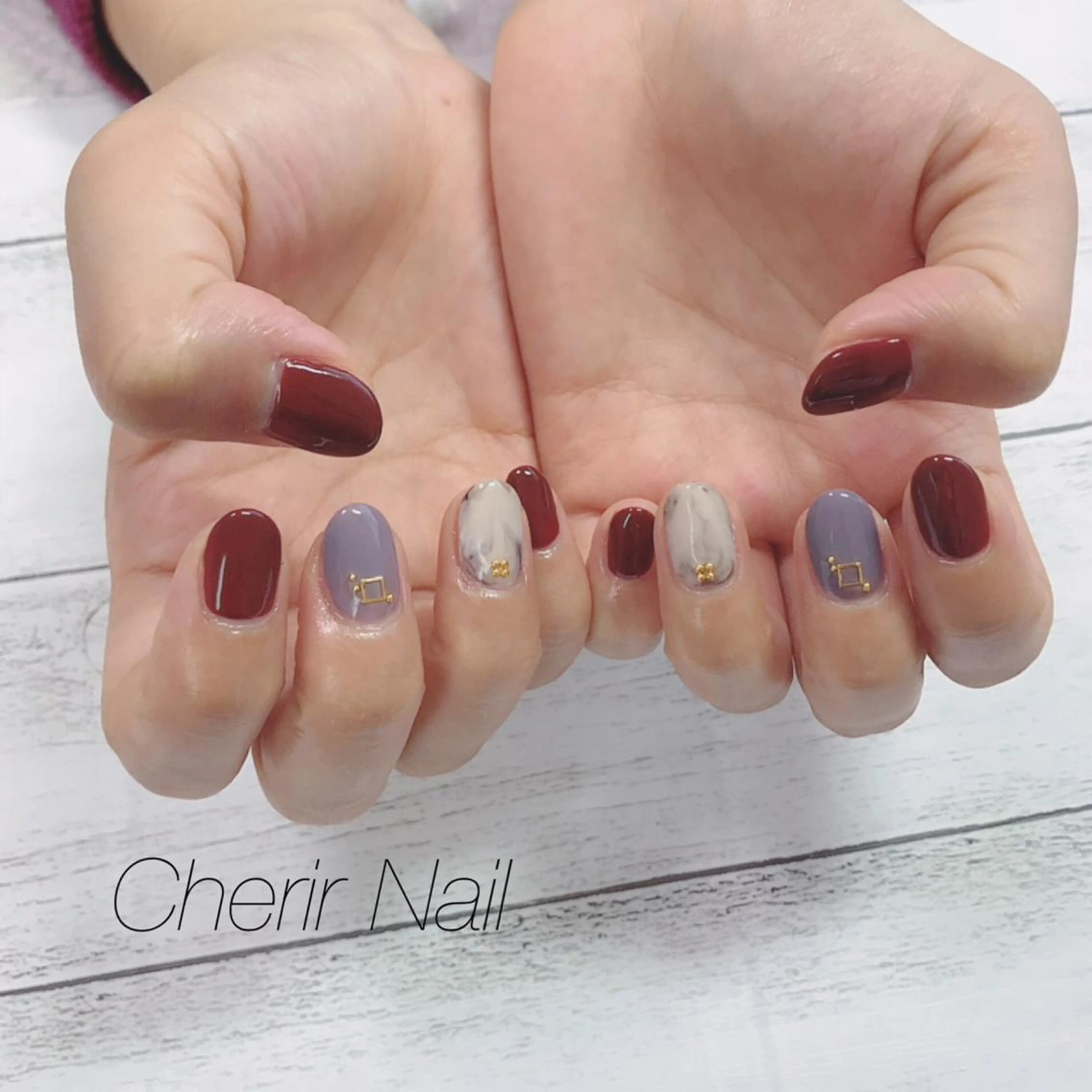 ネイル ボルドー カジュアル 大理石ネイル(マーブル) ニュアンスネイル オフィスネイル Cherirnail kaoriのネイルデザイン