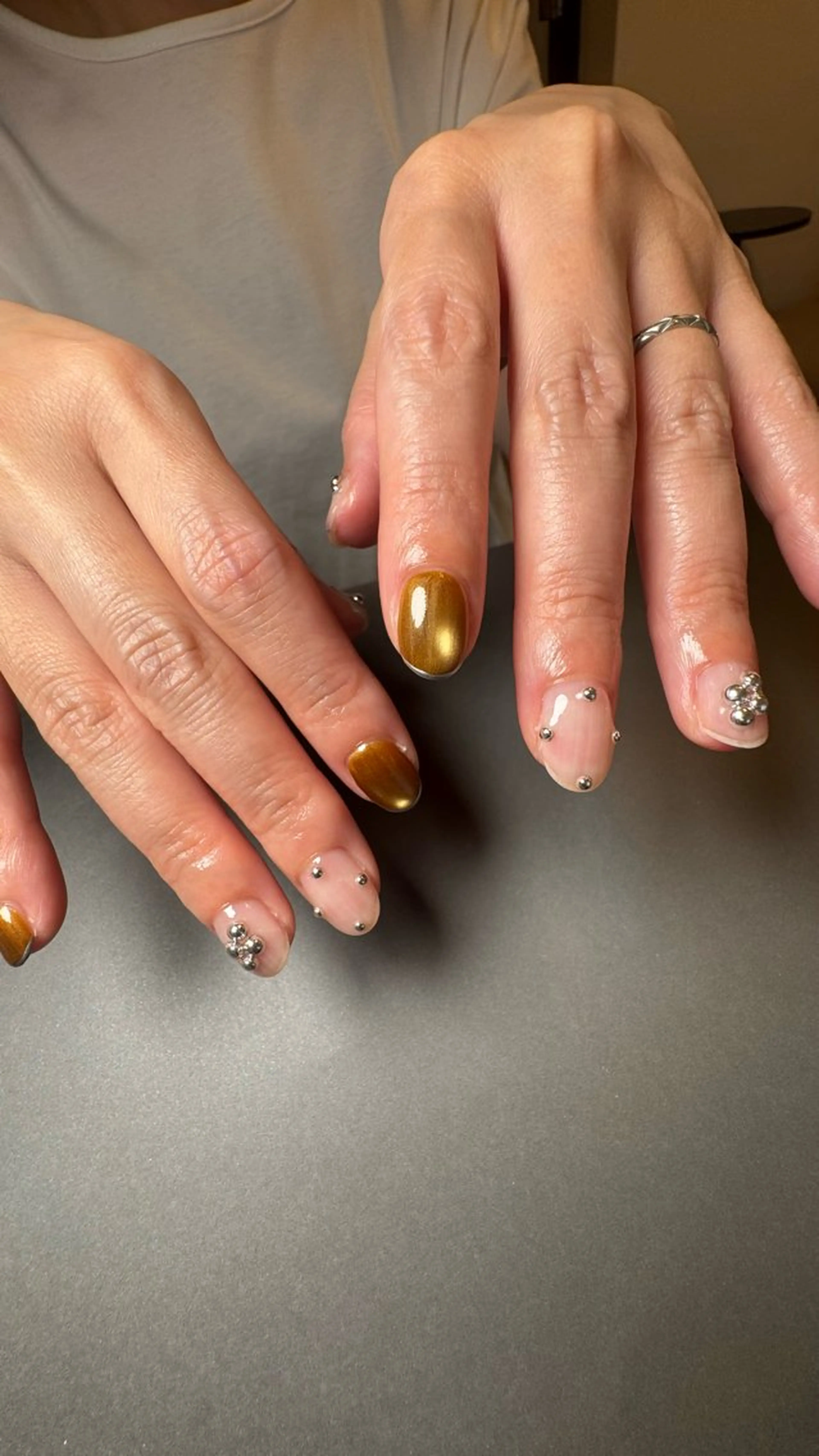 ネイル ハンドネイル Atelier Yuriのネイルデザイン