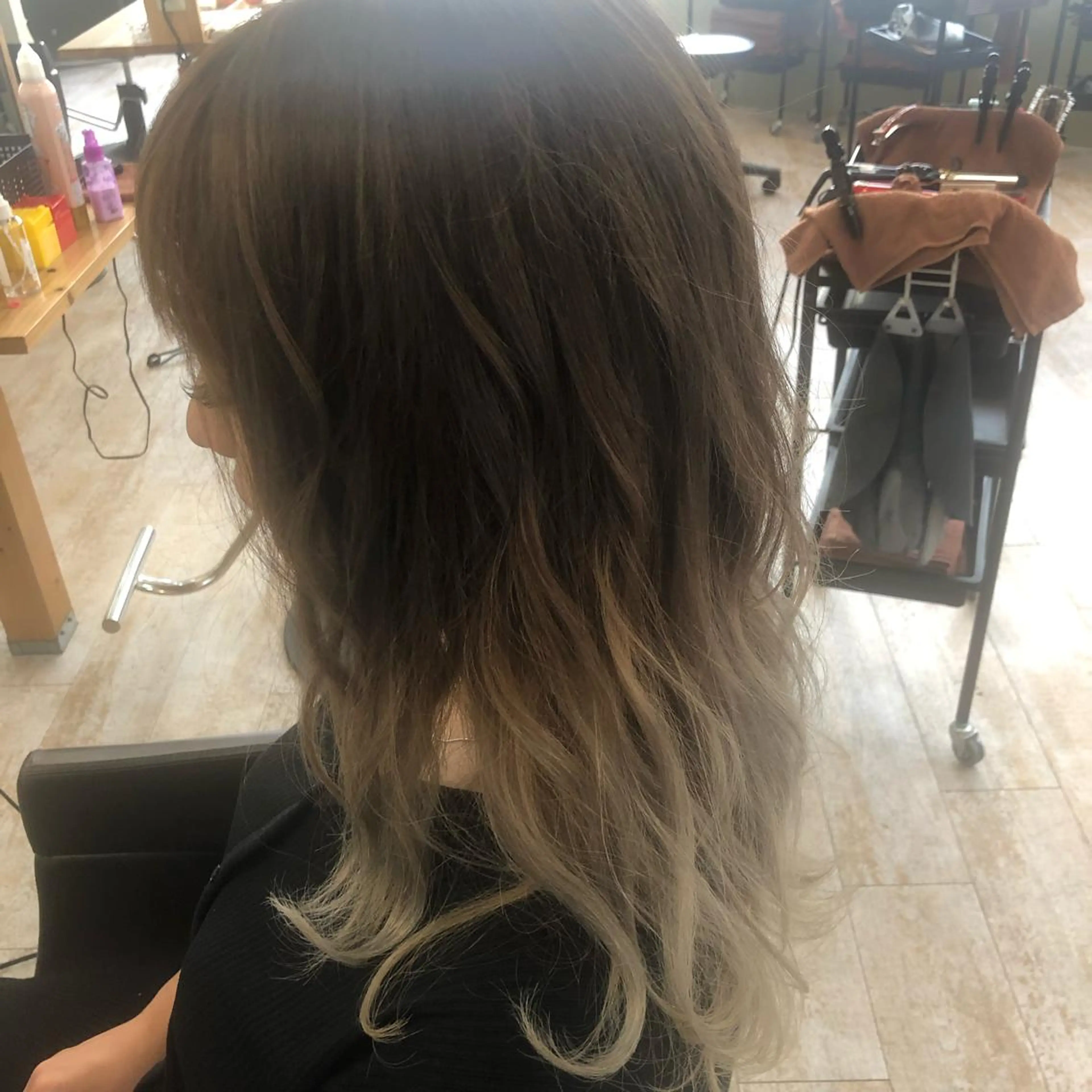 ミディアム カラー グラデーションカラー グレージュ Cuore 清尾 浩昭のヘアスタイル