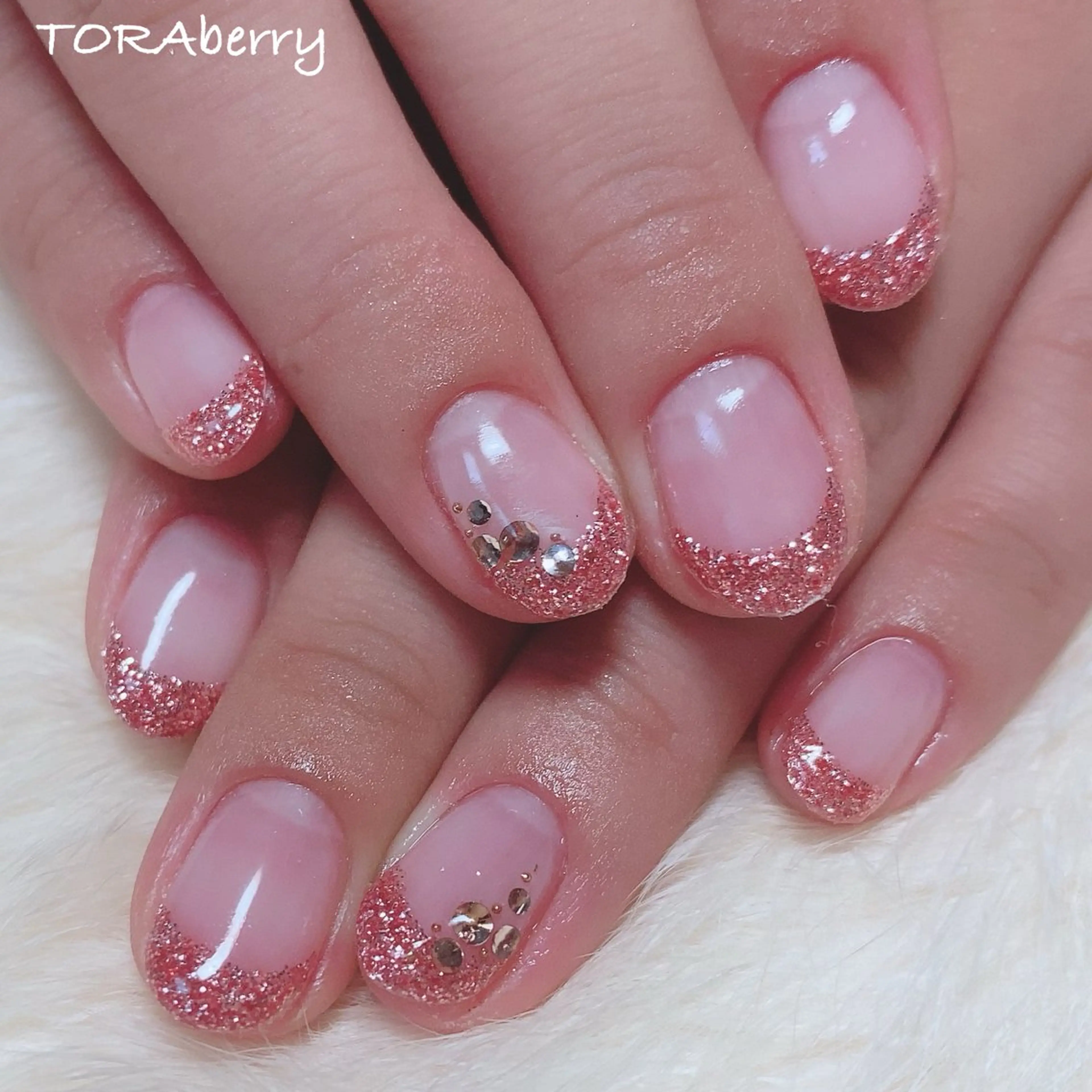 ネイル ネイリスト なつみのネイルデザイン